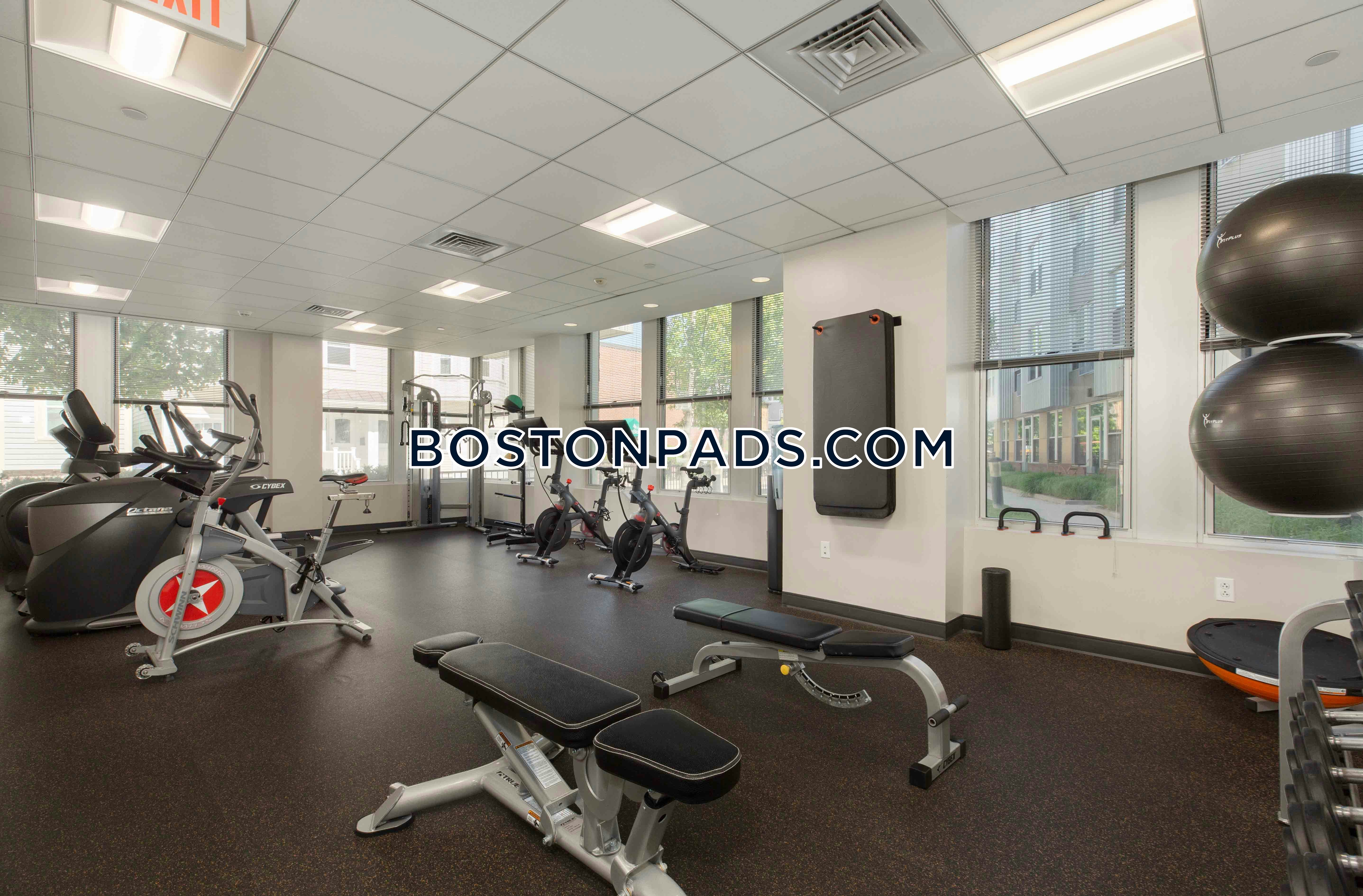 Mezzo Design Lofts Photo 14