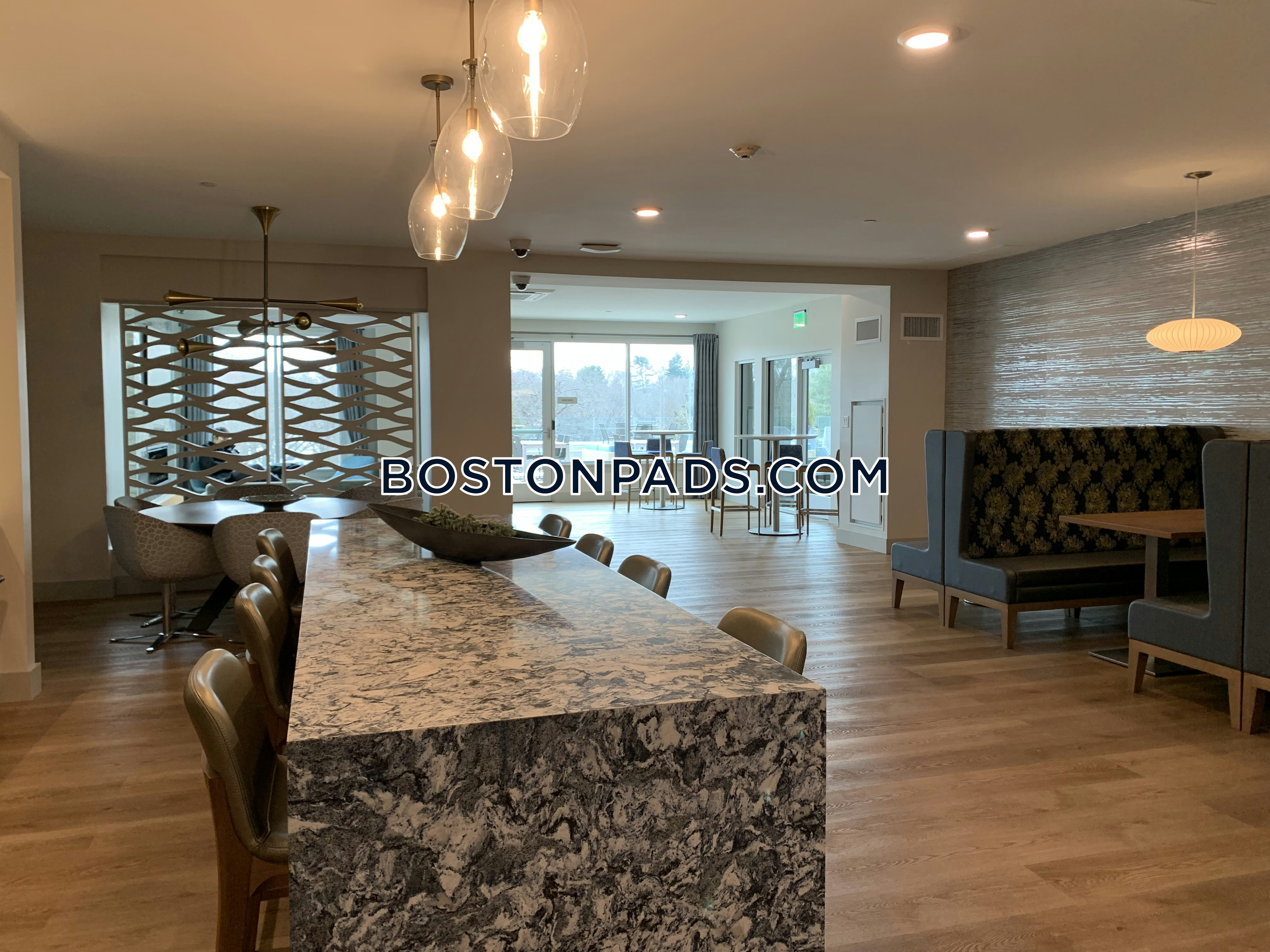 101 Asheville Rd. Photo 78