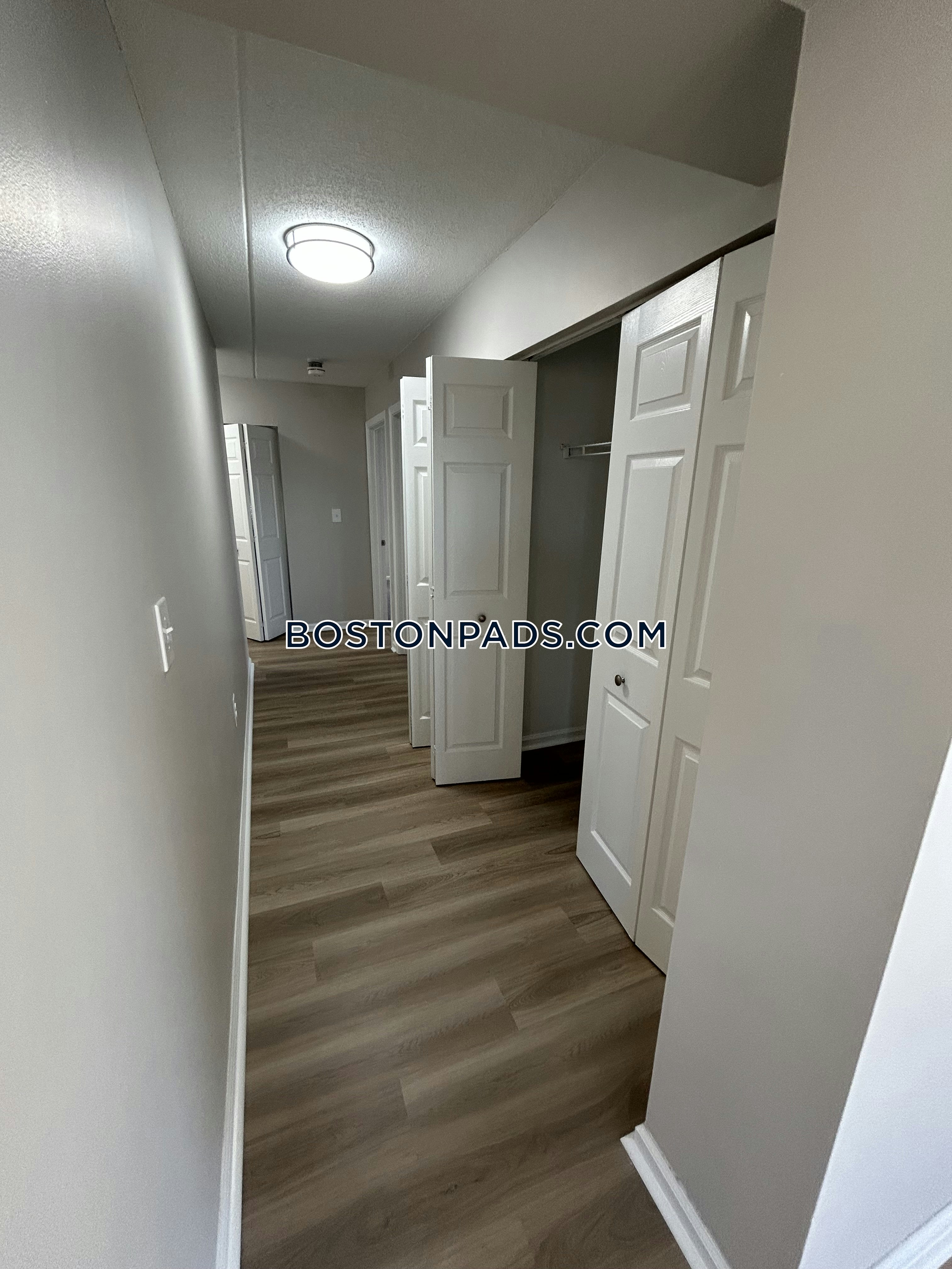 Eagle Rock Apartments at Swampscott Photo 46