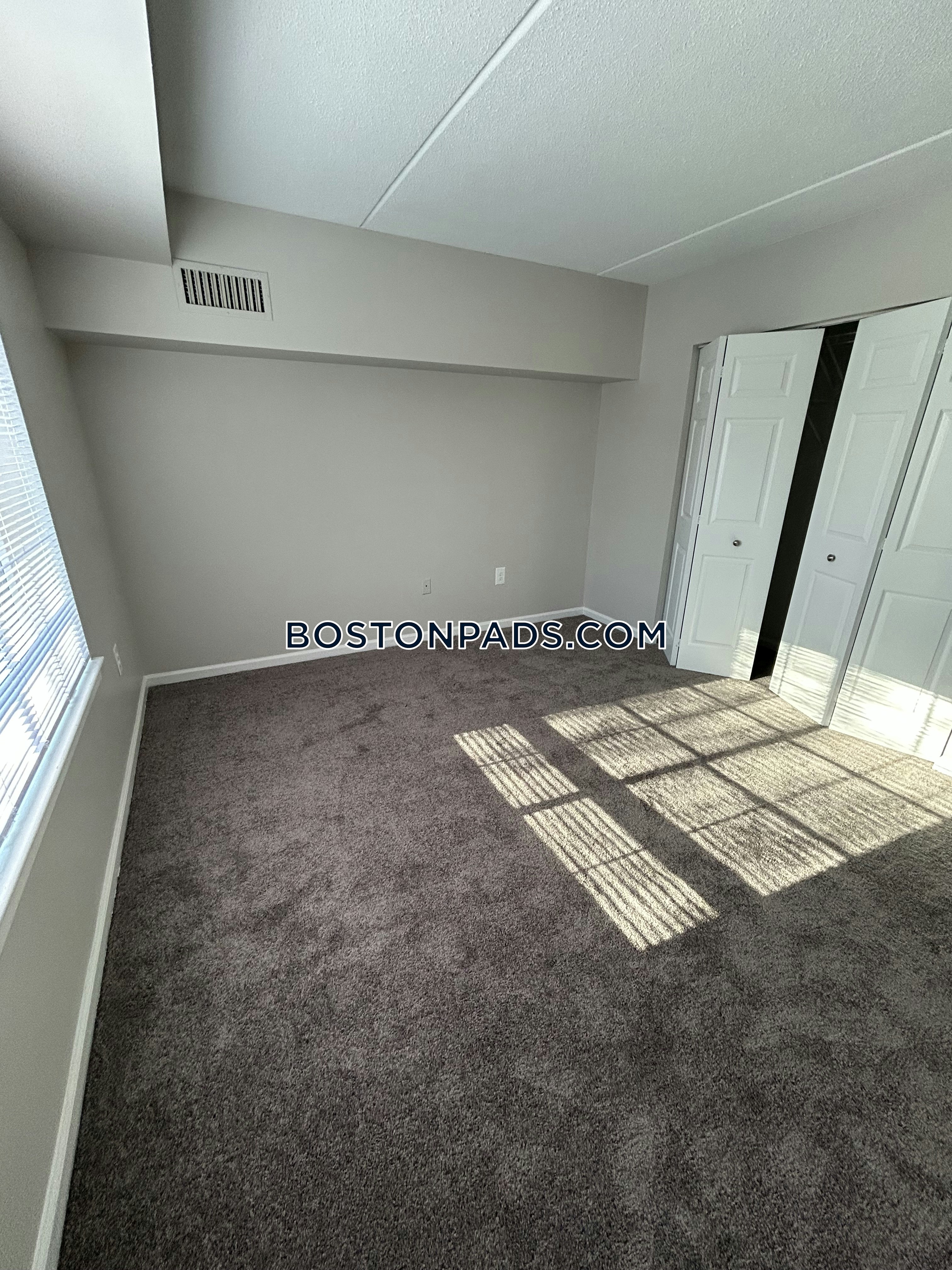 Eagle Rock Apartments at Swampscott Photo 34