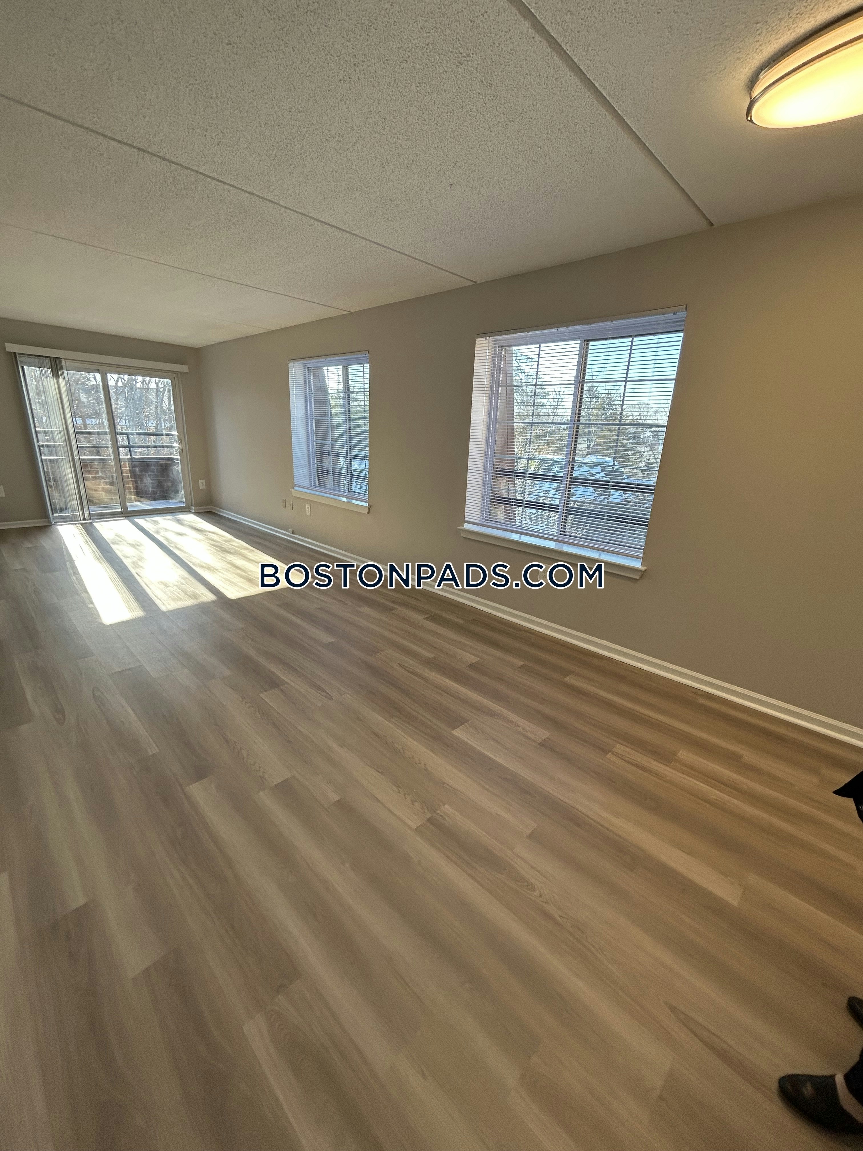 Eagle Rock Apartments at Swampscott Photo 11