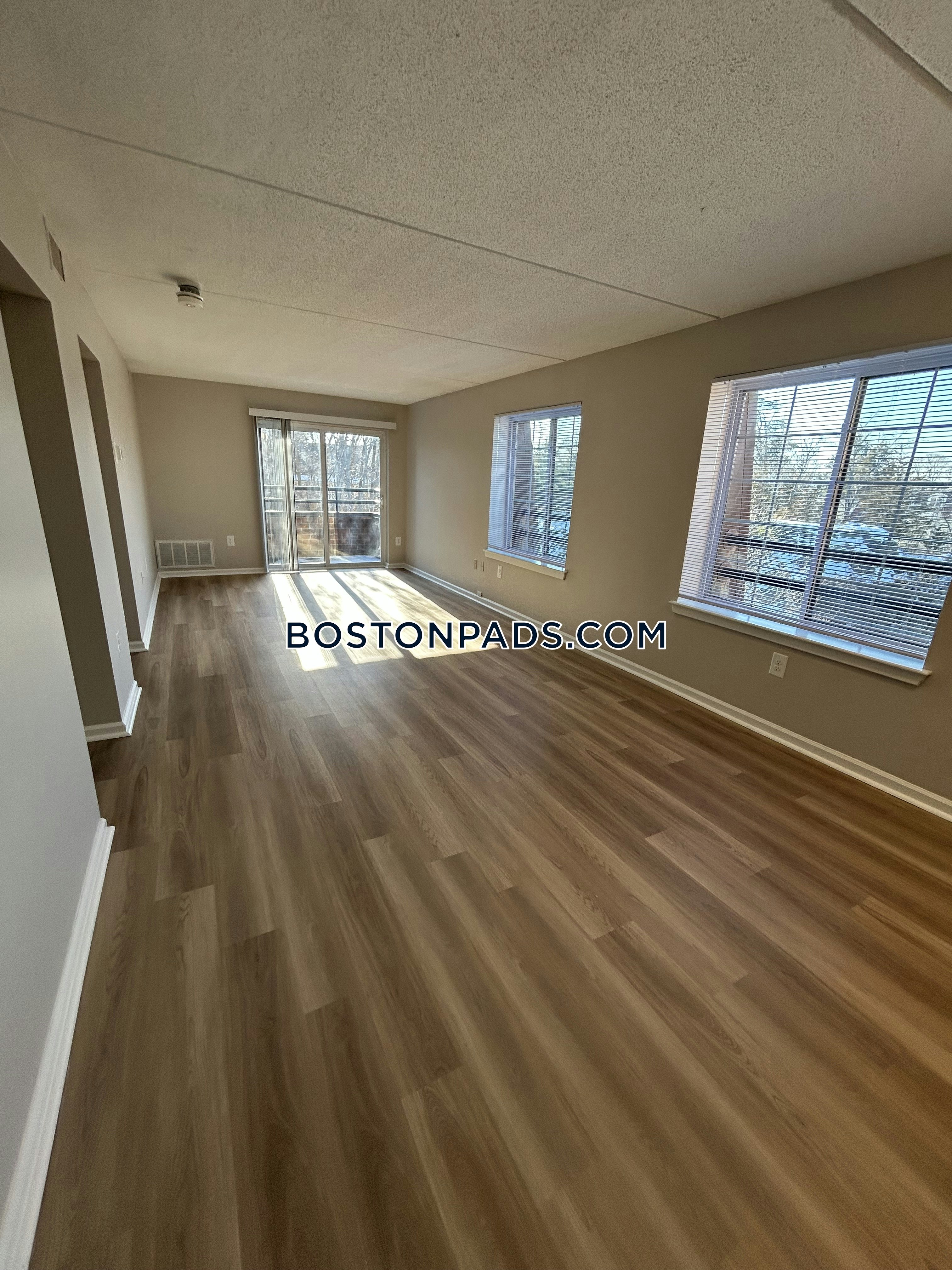 Eagle Rock Apartments at Swampscott Photo 10