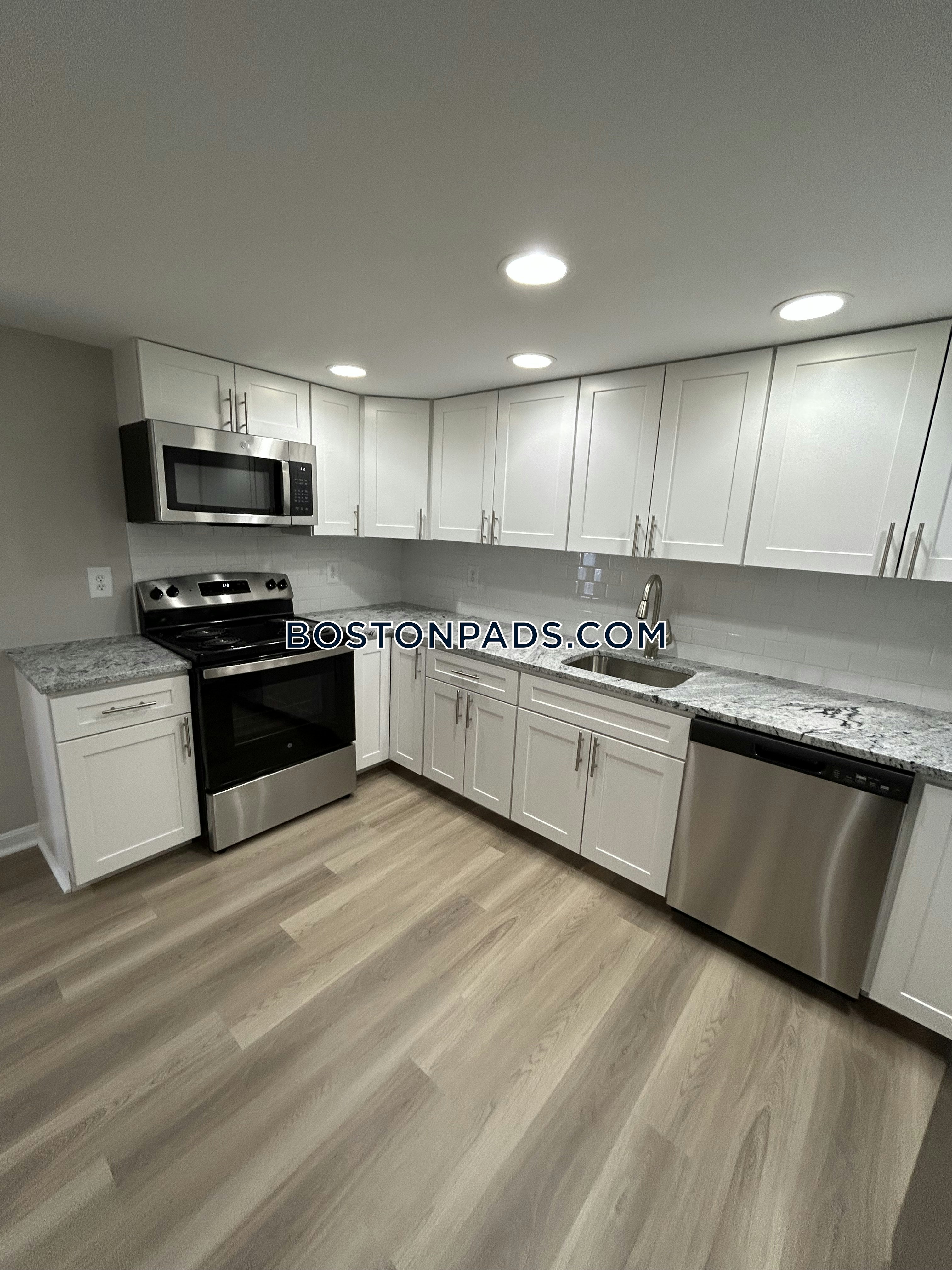 Eagle Rock Apartments at Swampscott Photo 19