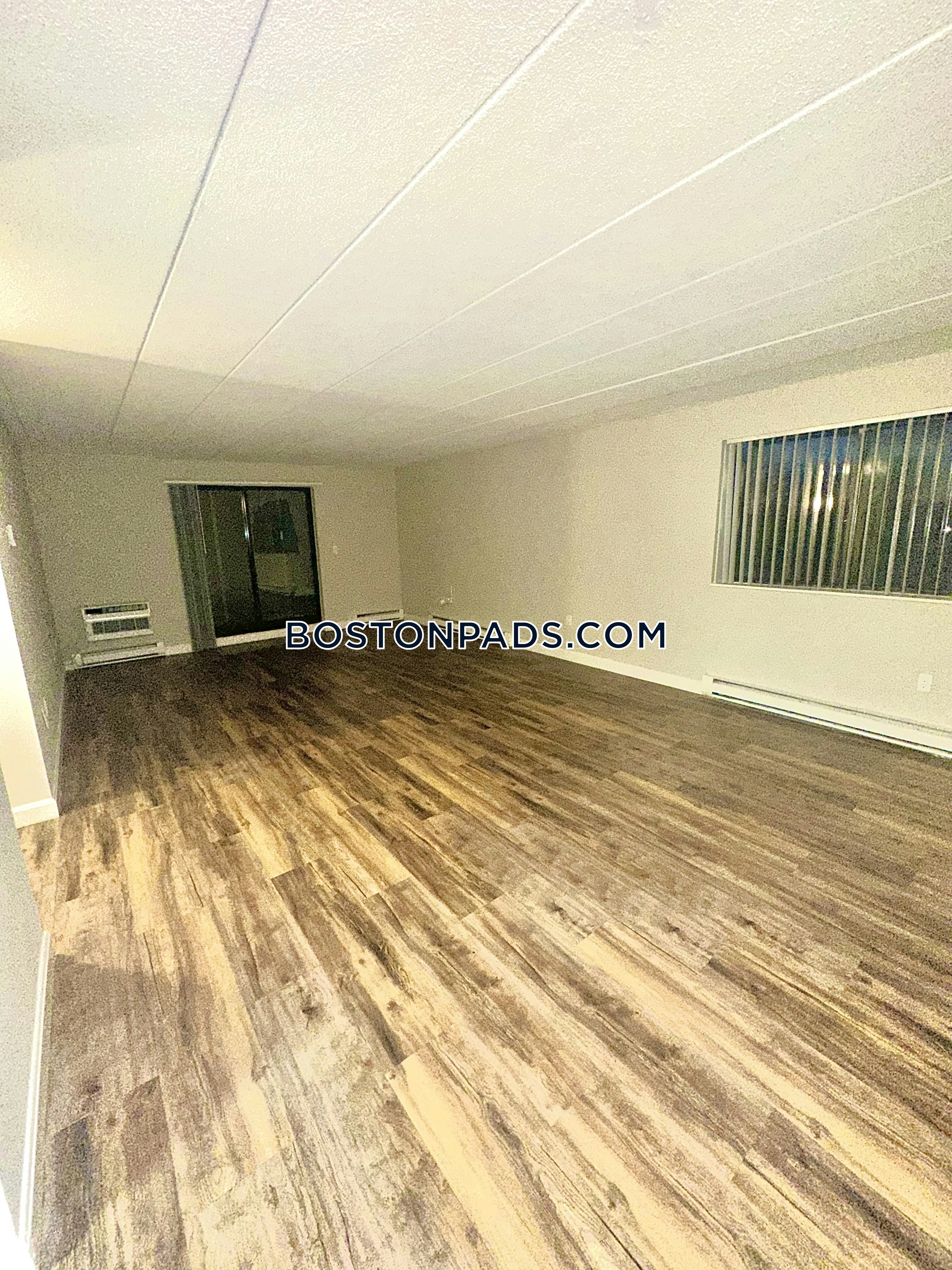 Eagle Rock Apartments at MetroWest Photo 35