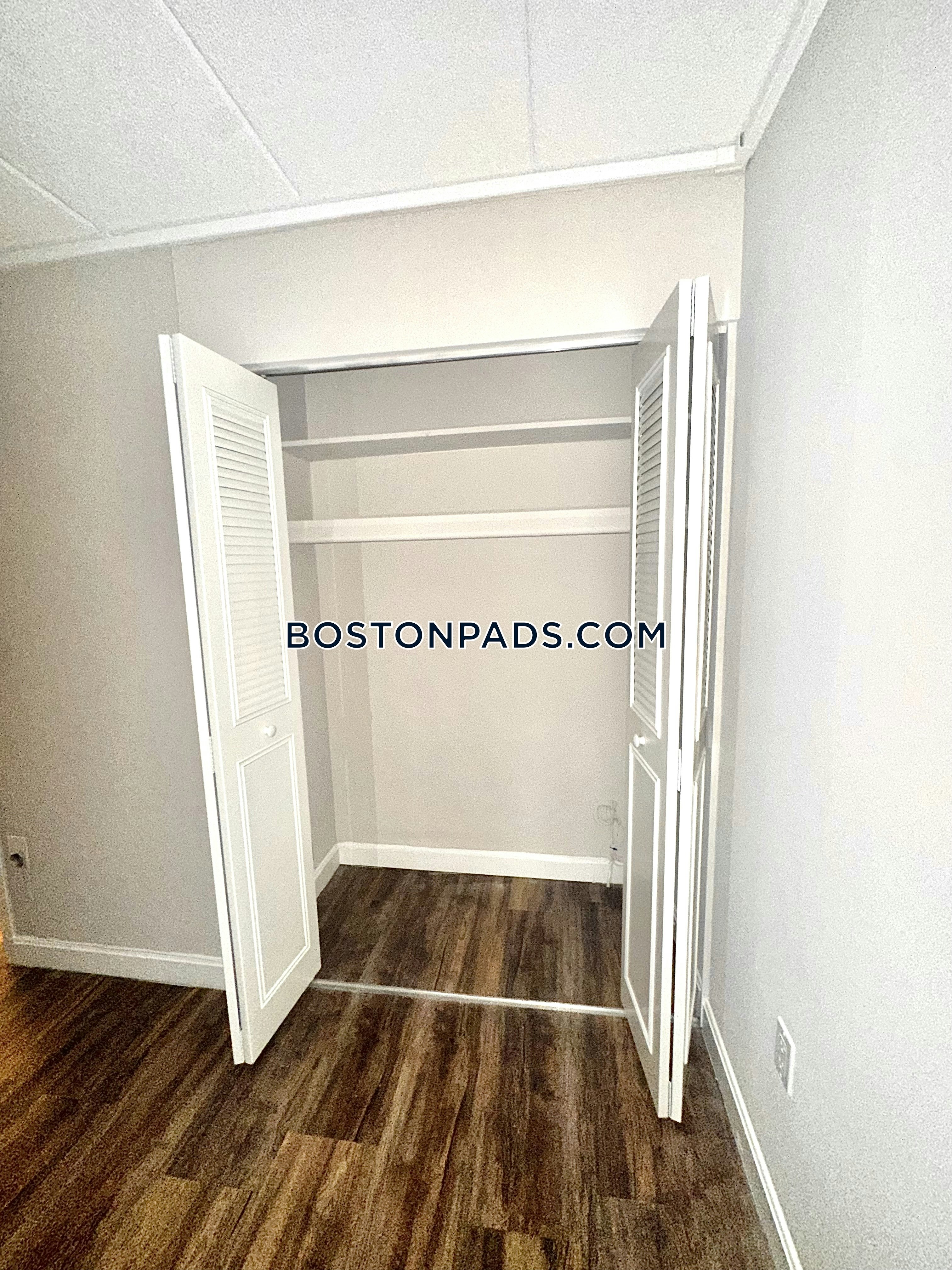 Eagle Rock Apartments at MetroWest Photo 21