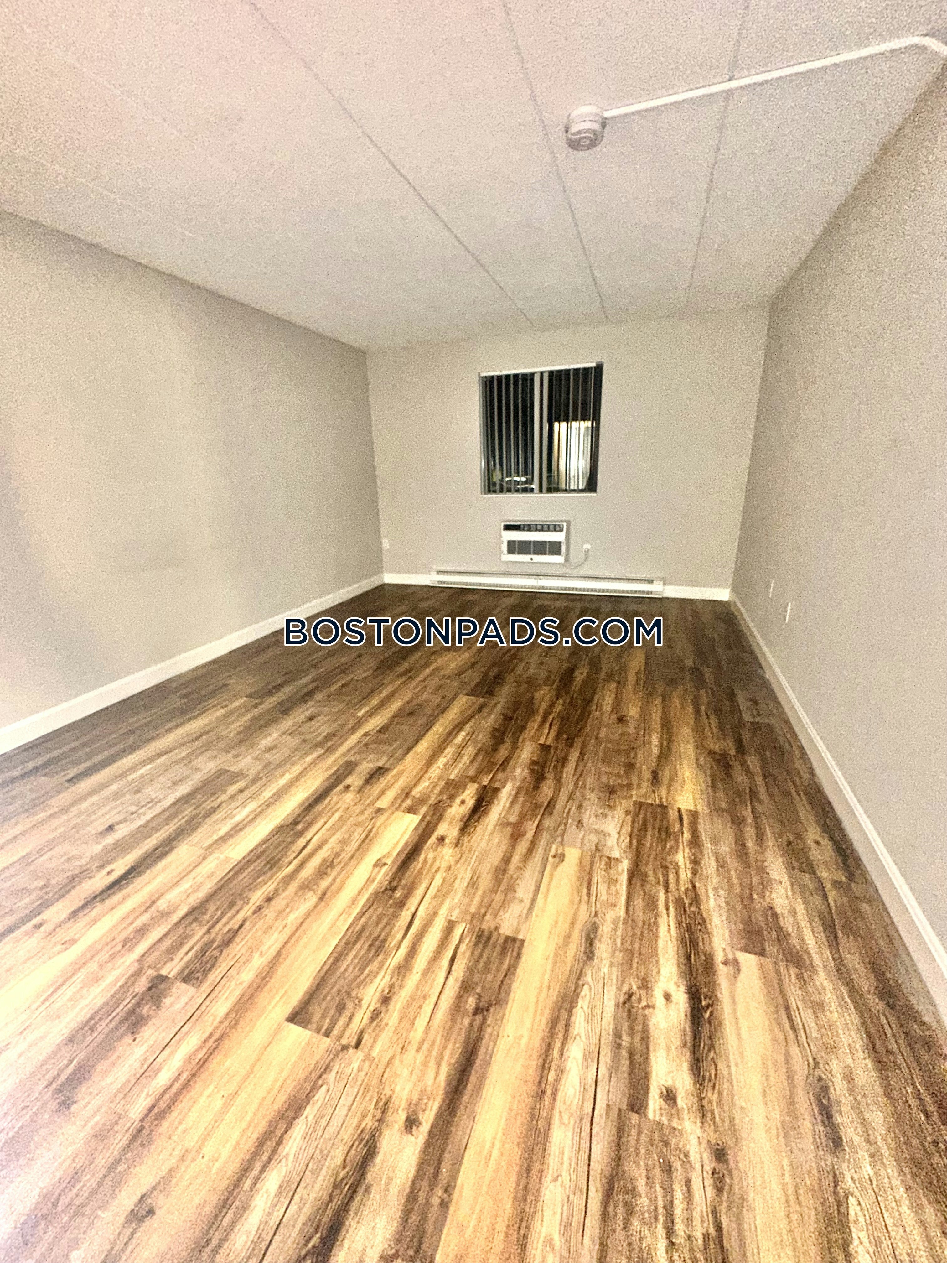 Eagle Rock Apartments at MetroWest Photo 93