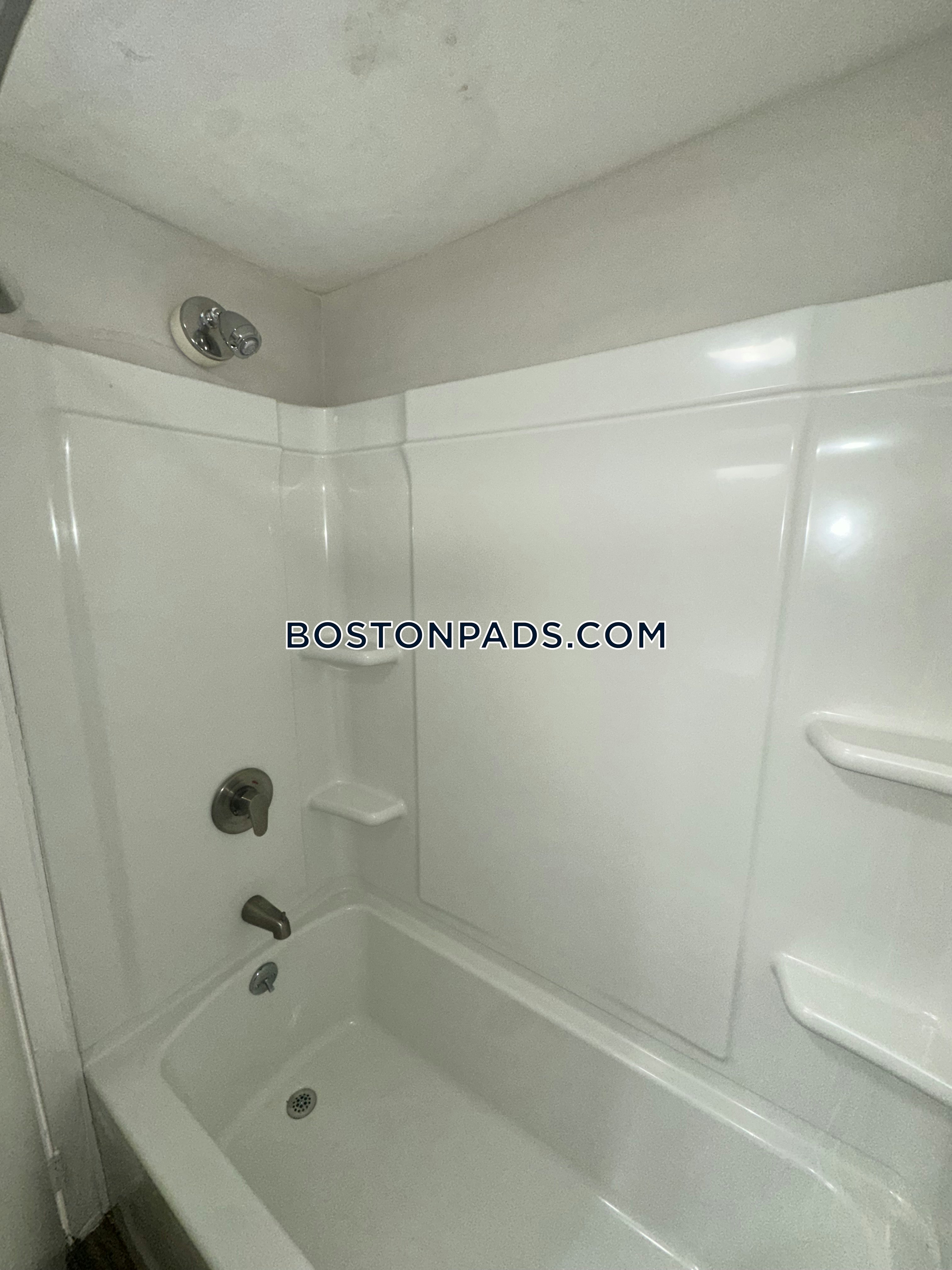 Eagle Rock Apartments at MetroWest Photo 101