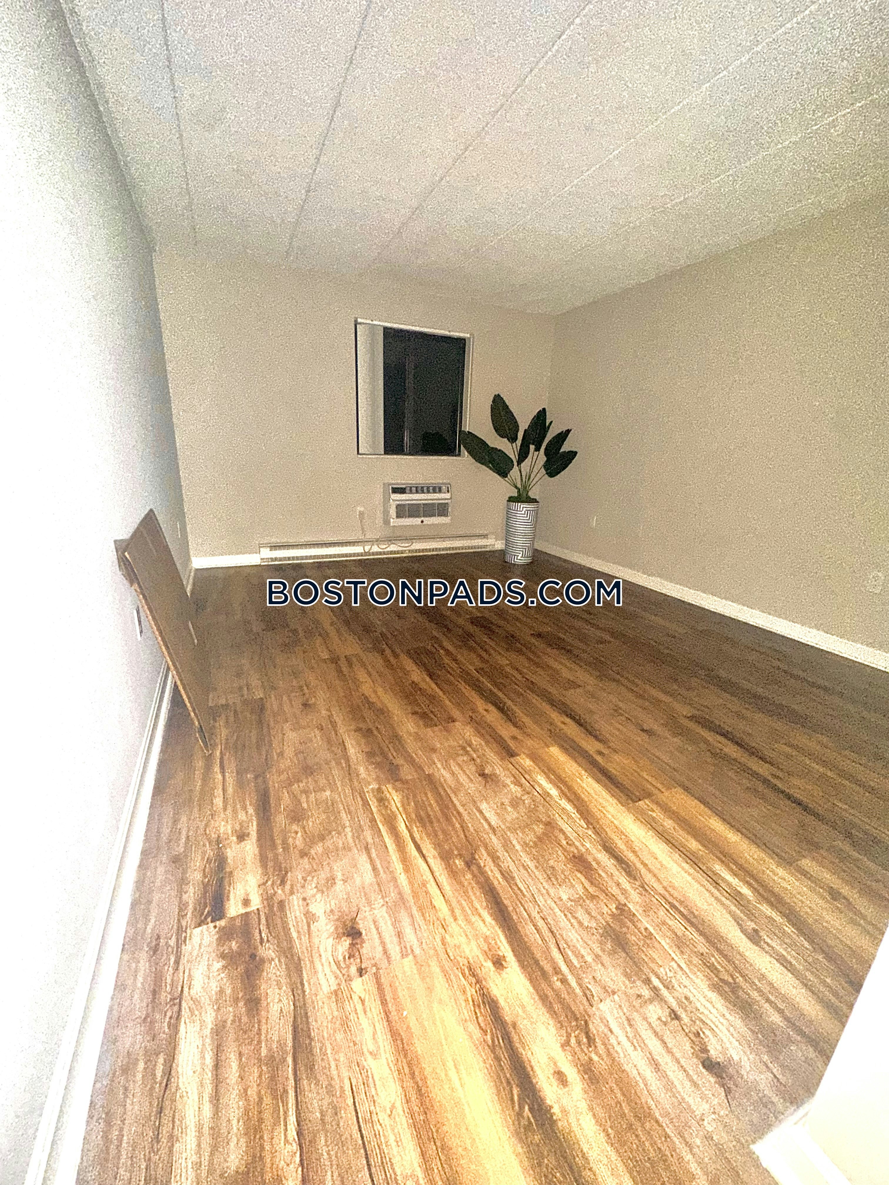 Eagle Rock Apartments at MetroWest Photo 42