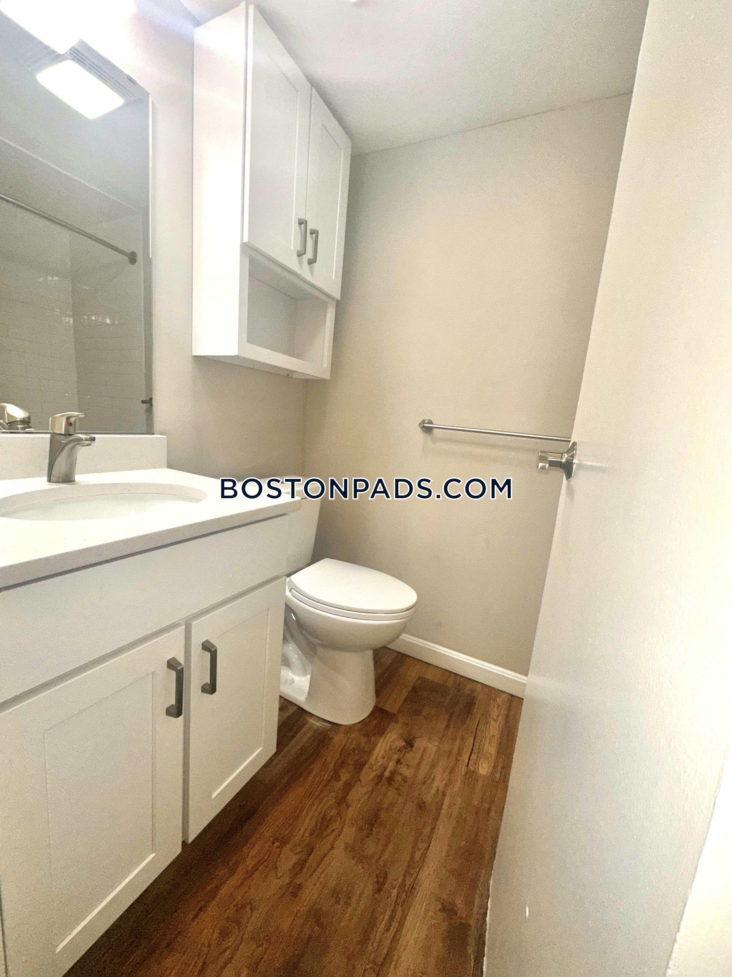 Eagle Rock Apartments at MetroWest Photo 48