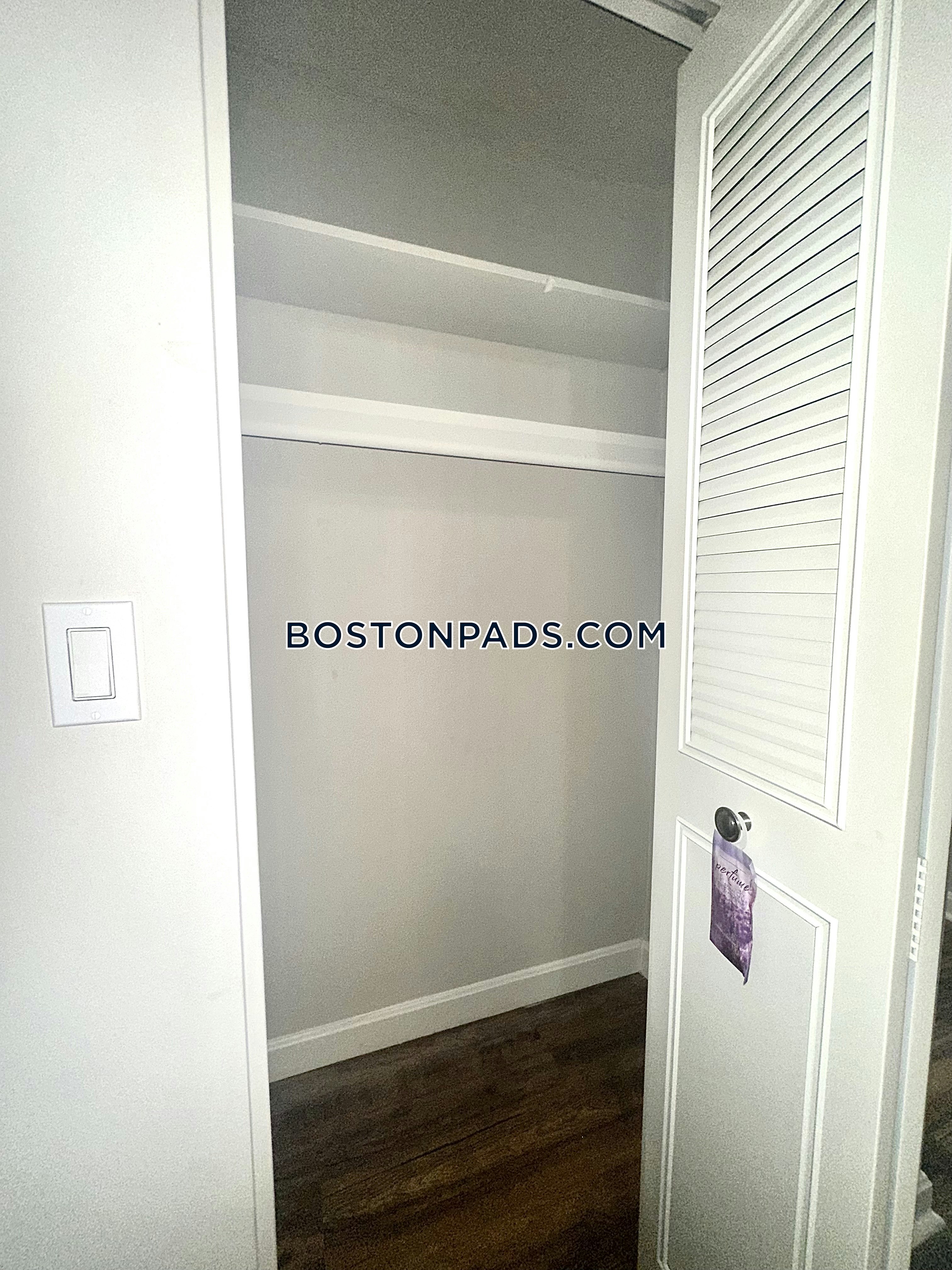 Eagle Rock Apartments at MetroWest Photo 79