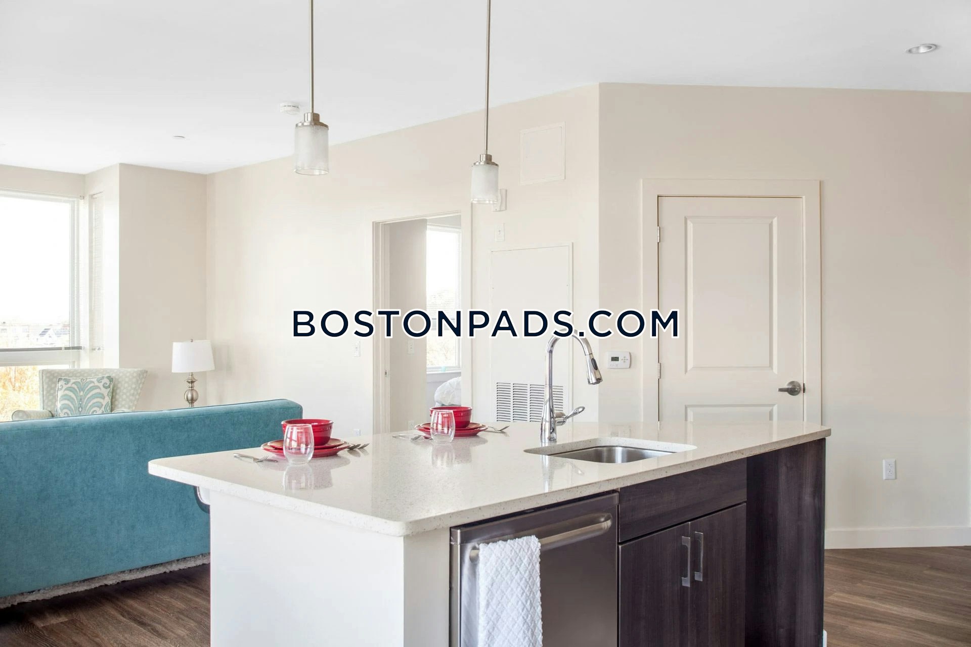 Point at 180 Photo 47