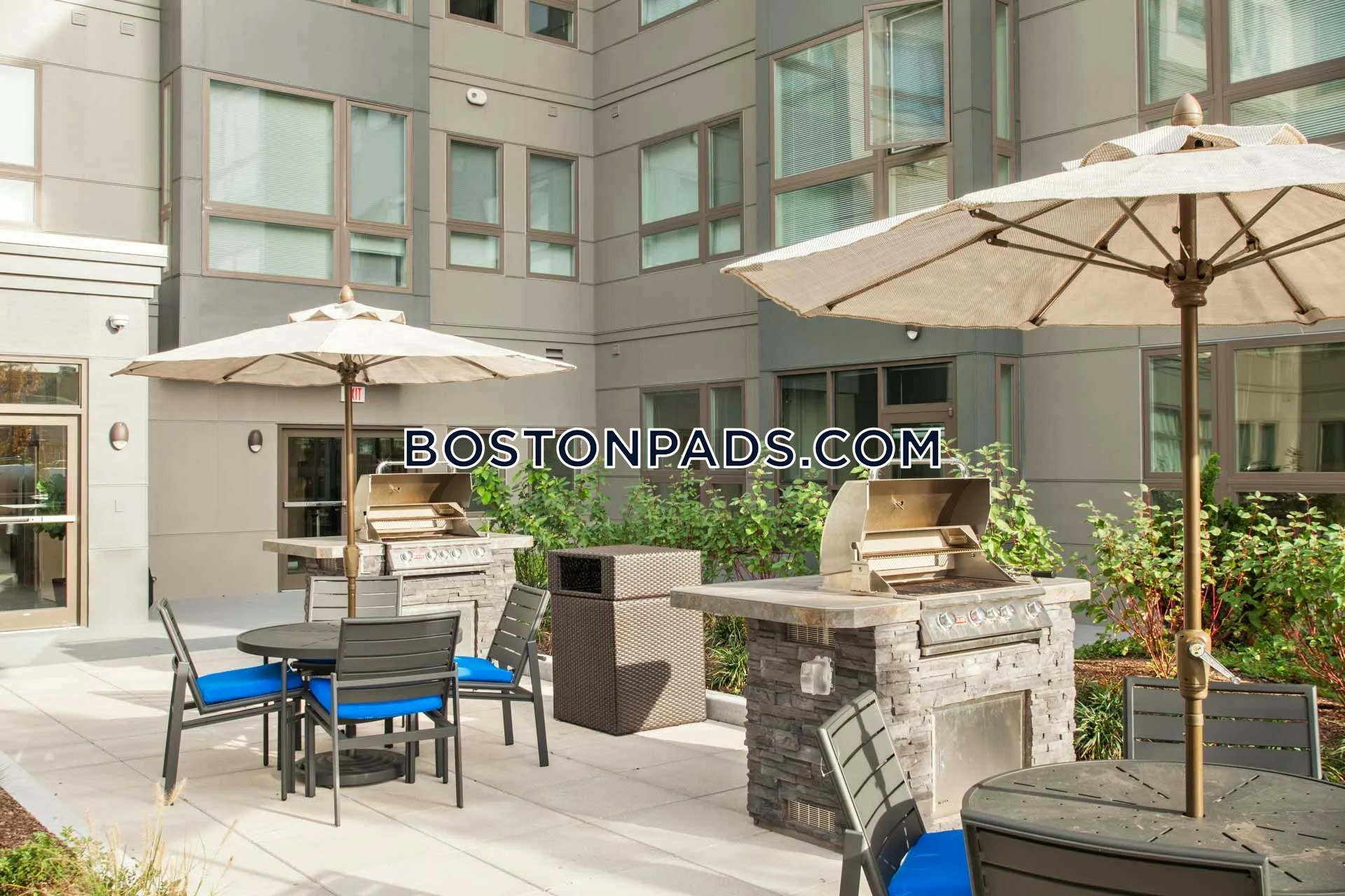 Point at 180 Photo 3