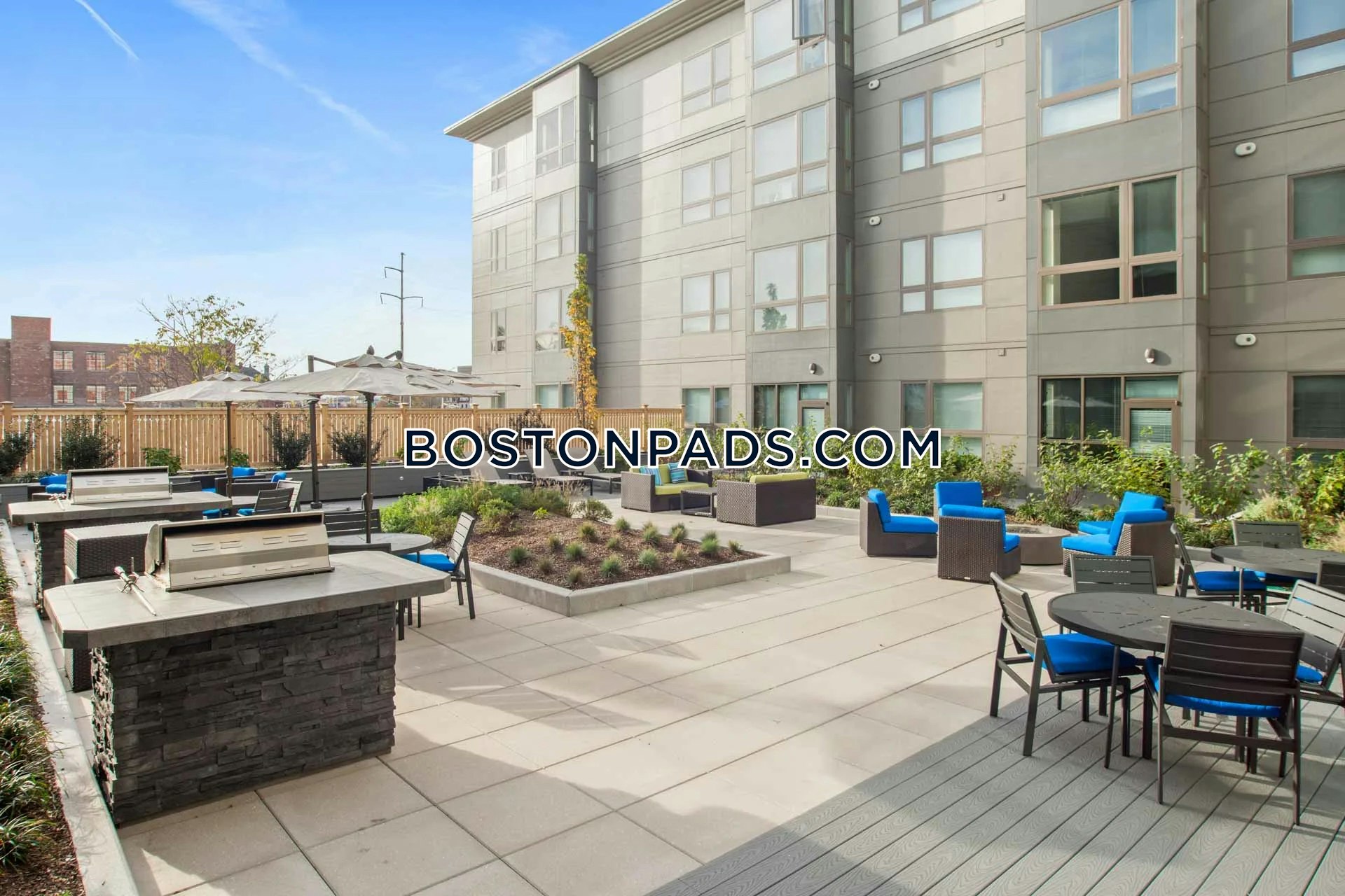 Point at 180 Photo 13