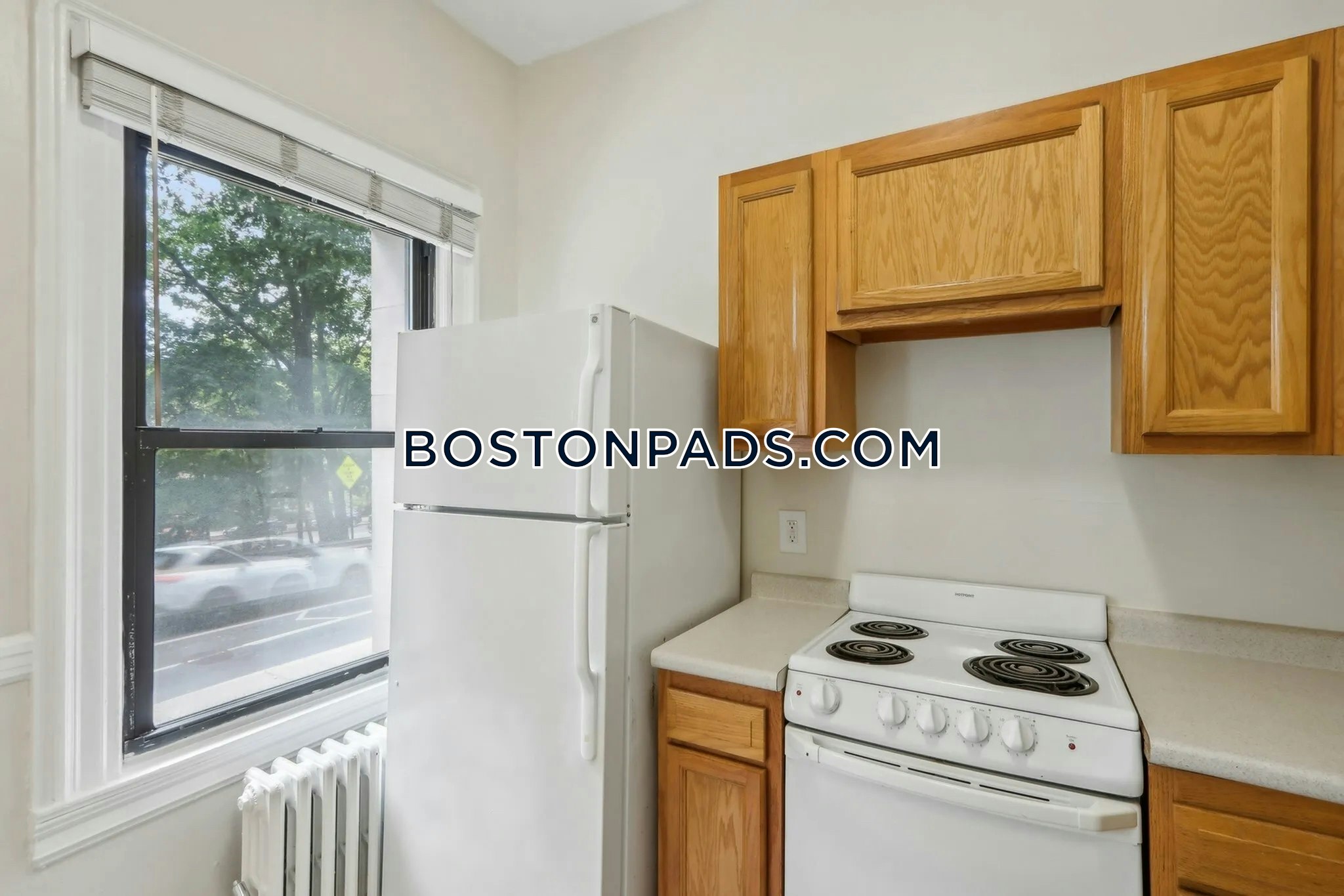 Princeton on Beacon St. Photo 44