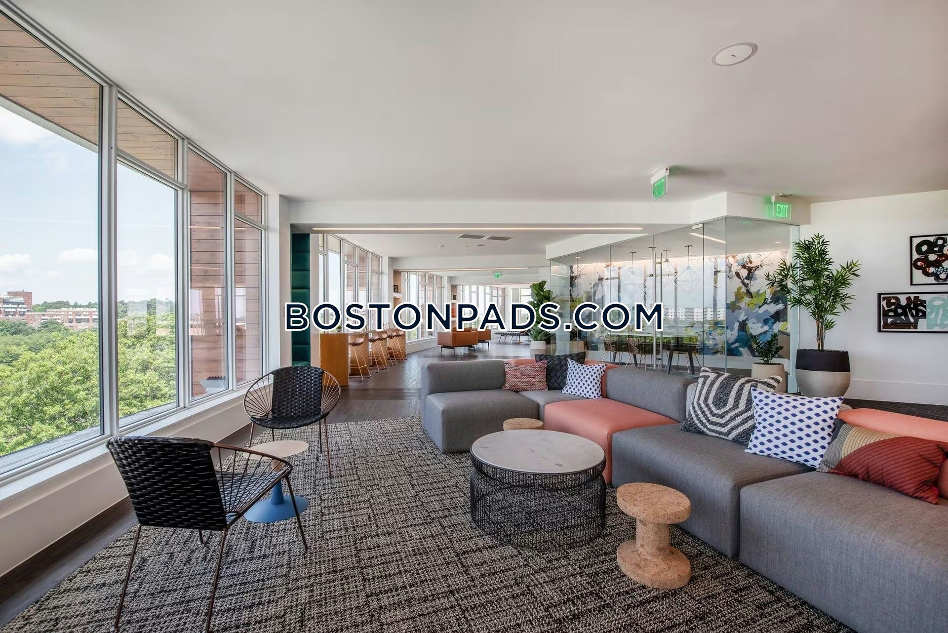 Radius Apartments Photo 58