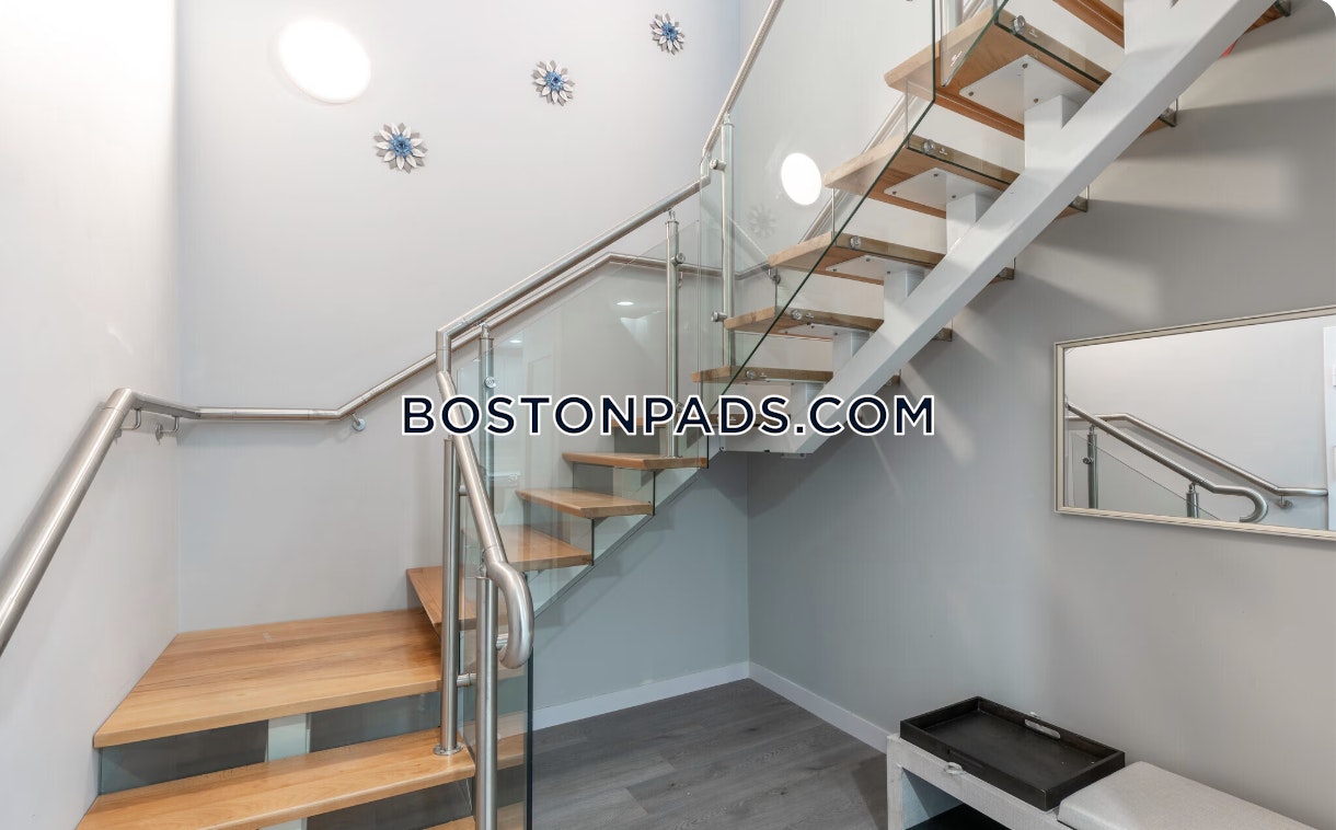 Taj Estates of Randolph Photo 7