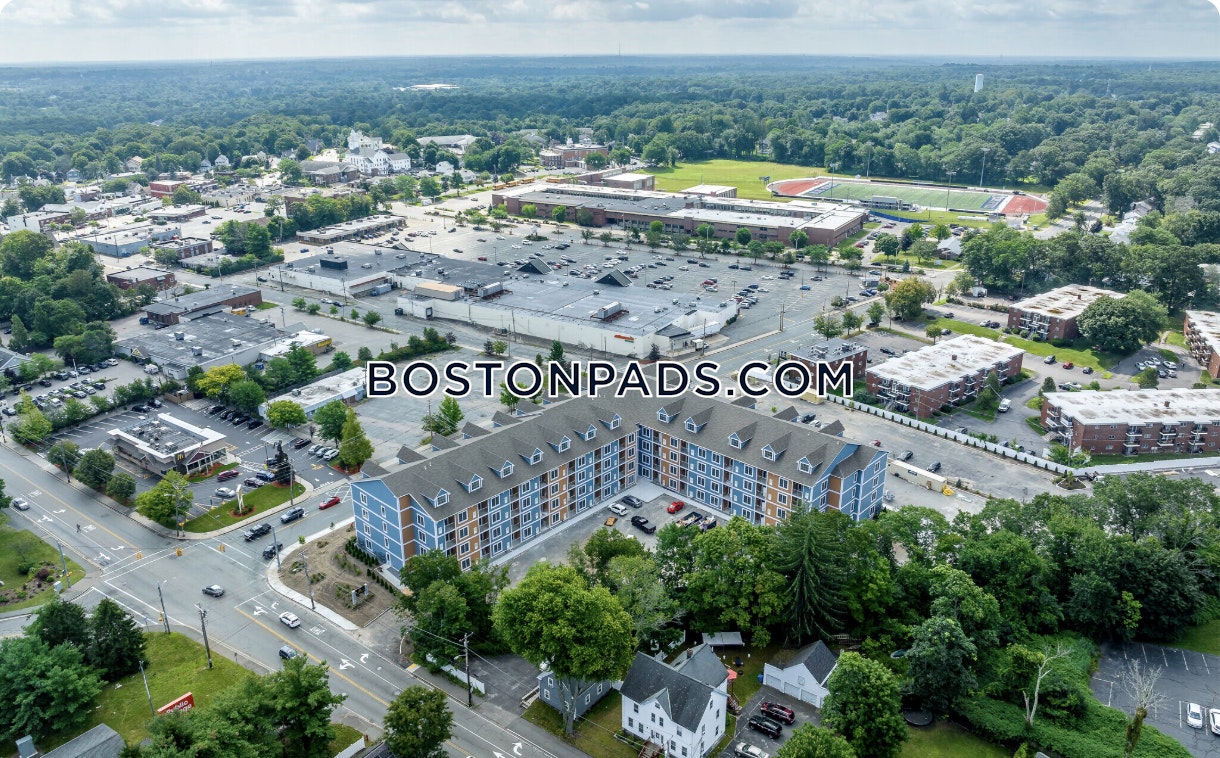 Taj Estates of Randolph Photo 4