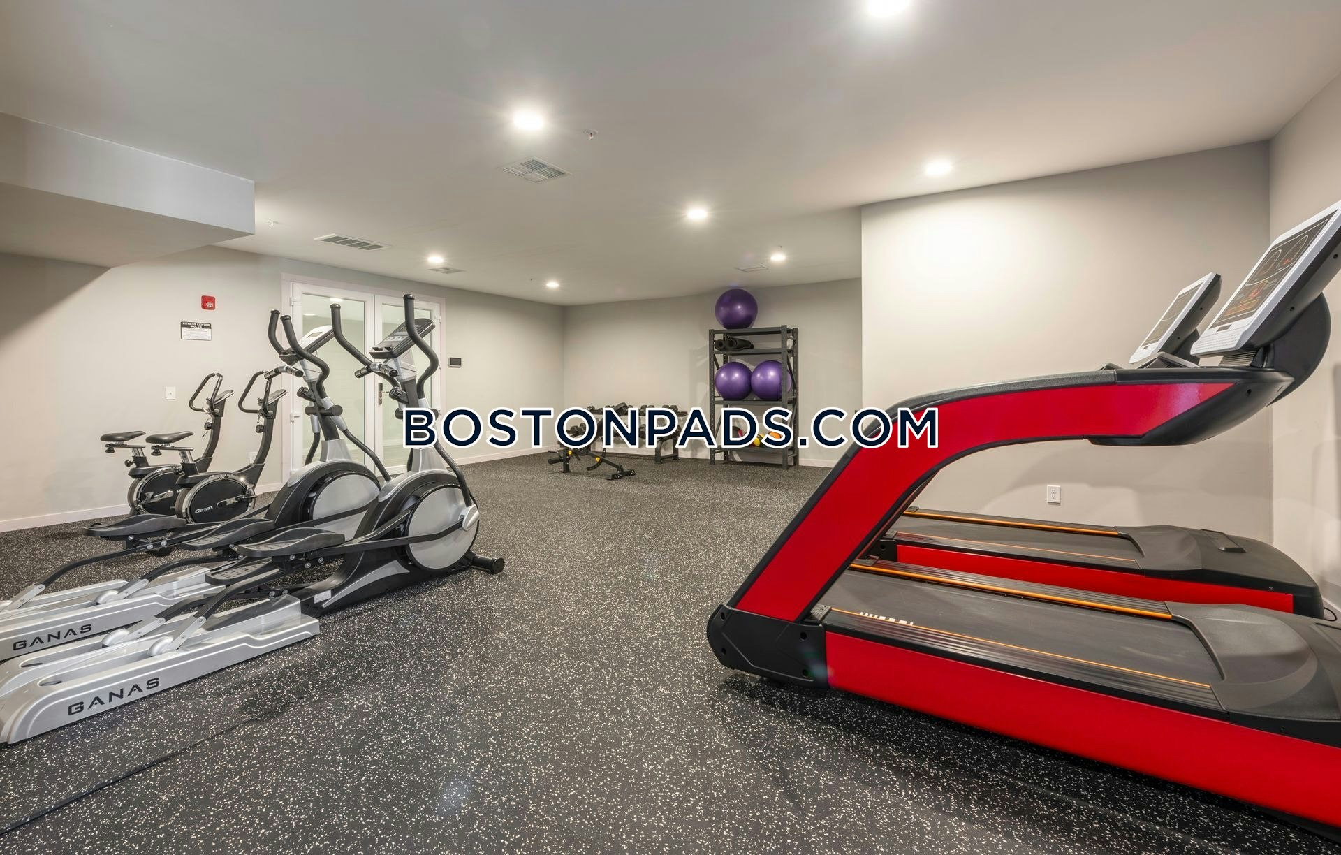 Taj Estates of Randolph Photo 2