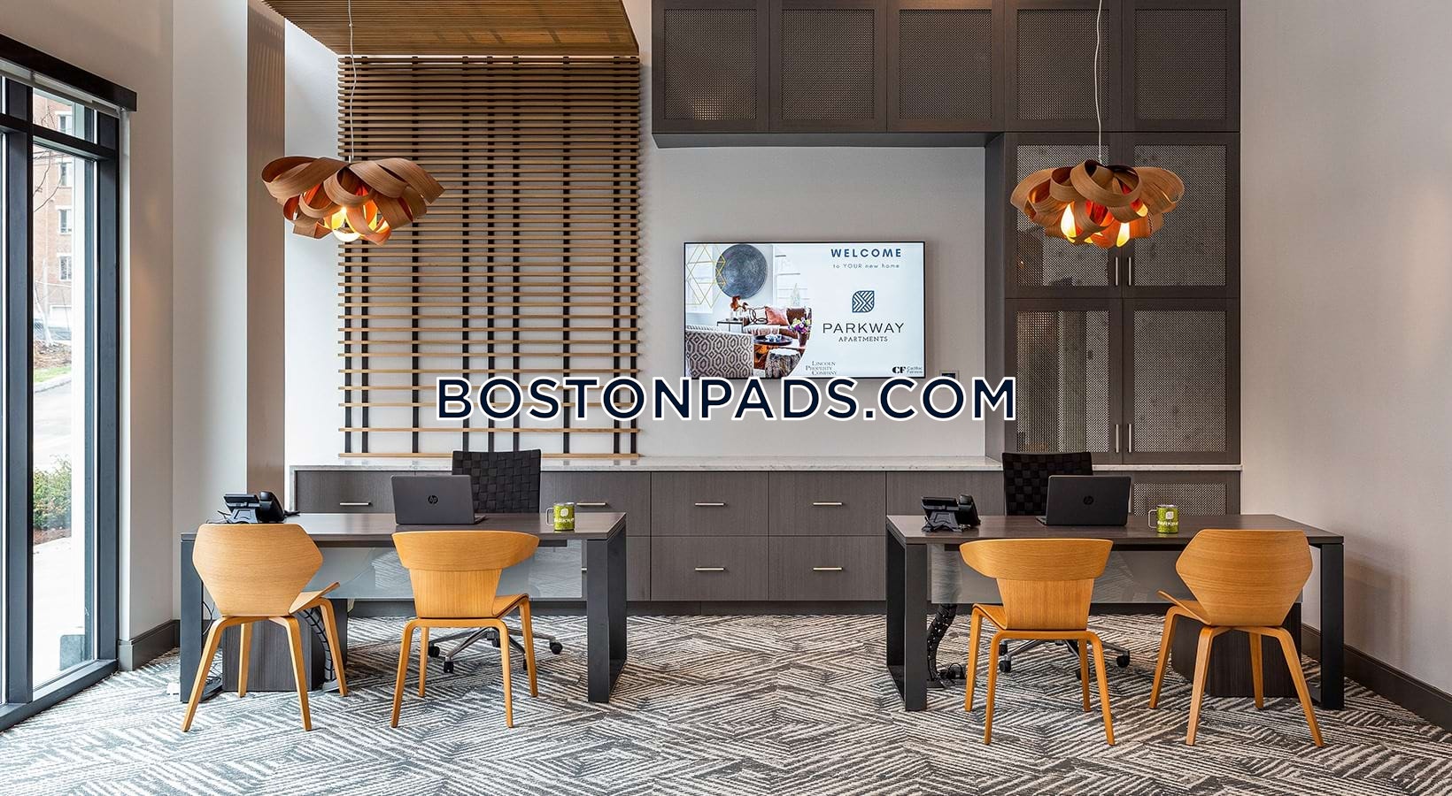 Parkway Apartments Photo 25