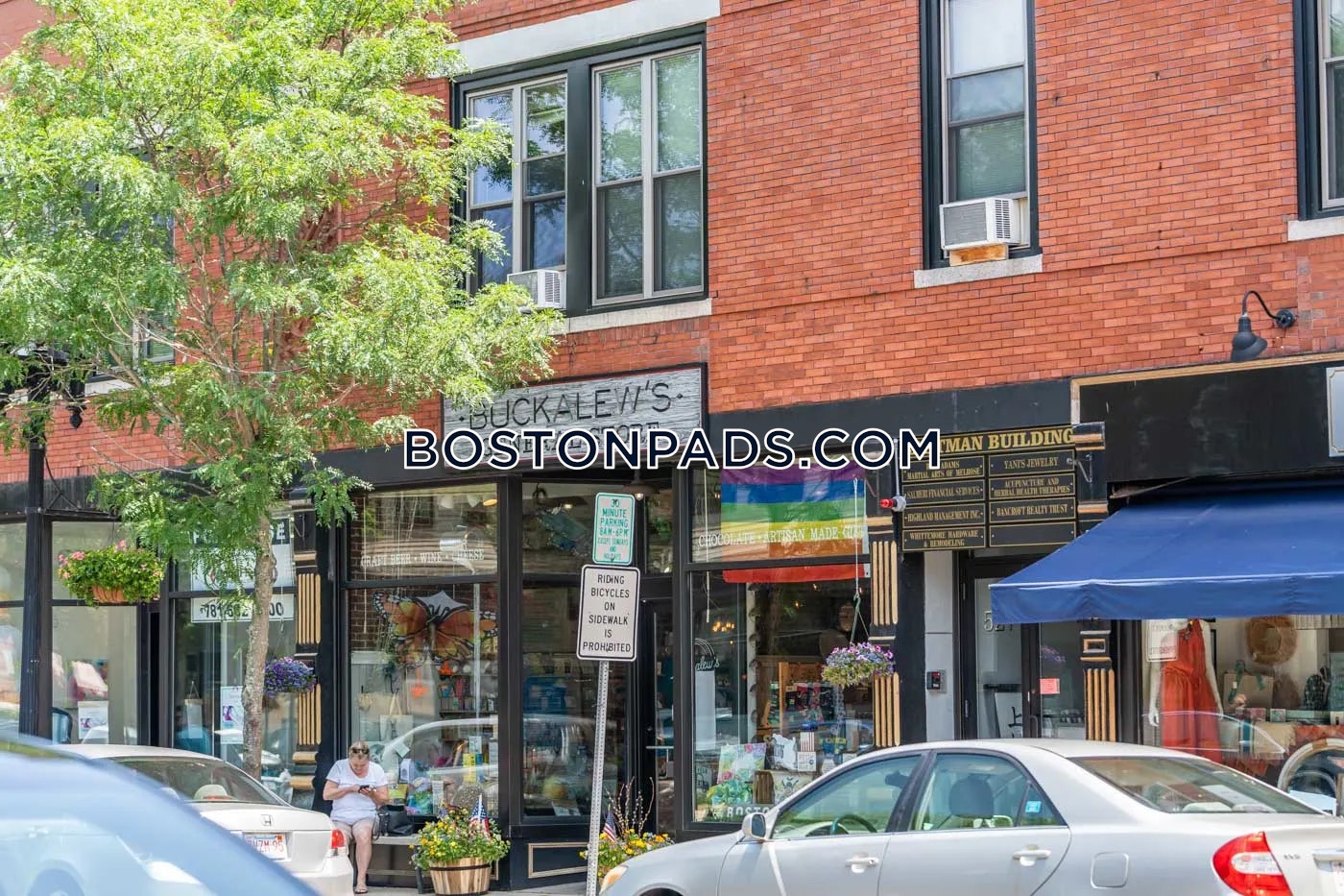 Towne Estates Photo 2