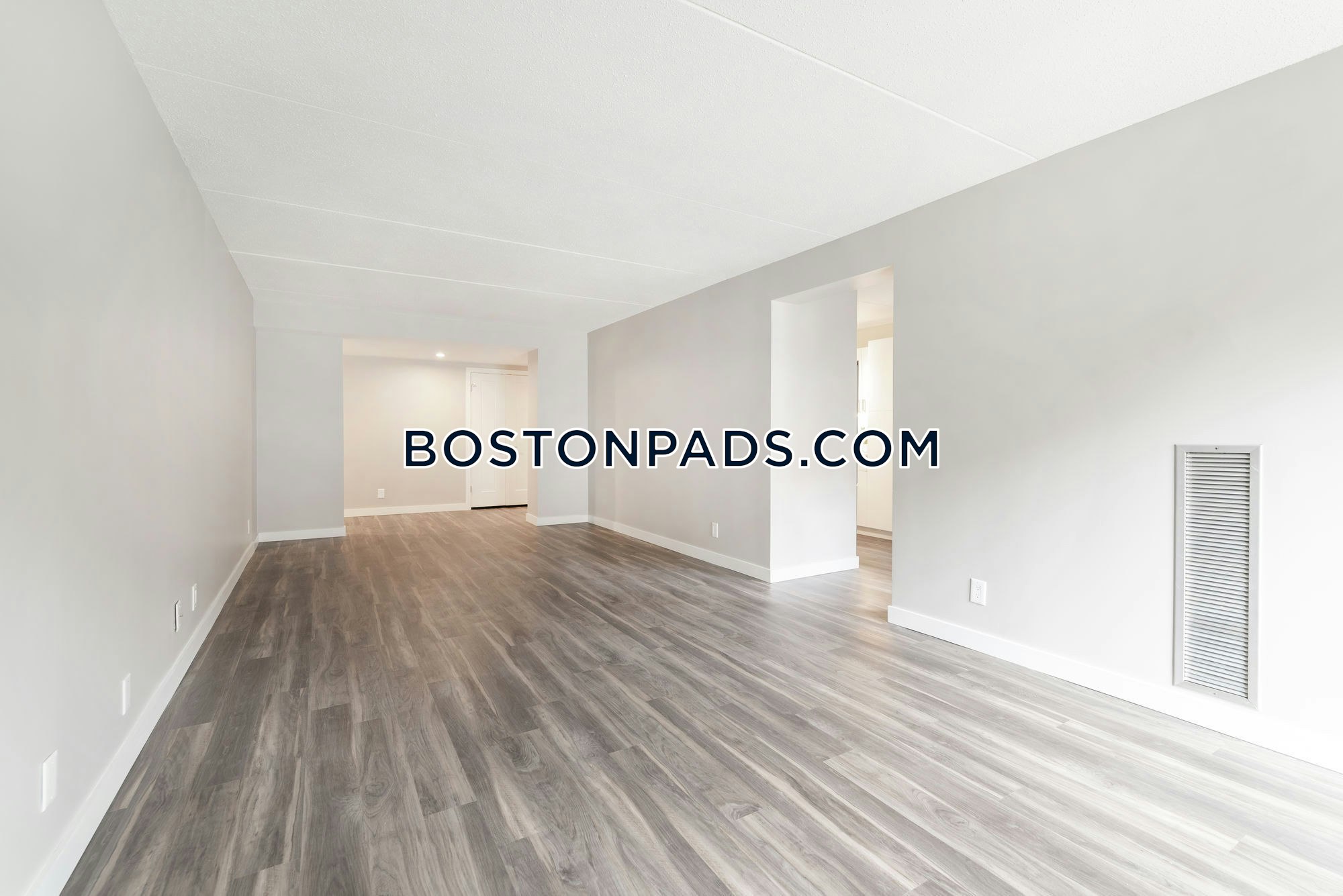 Village At Brookline Photo 44