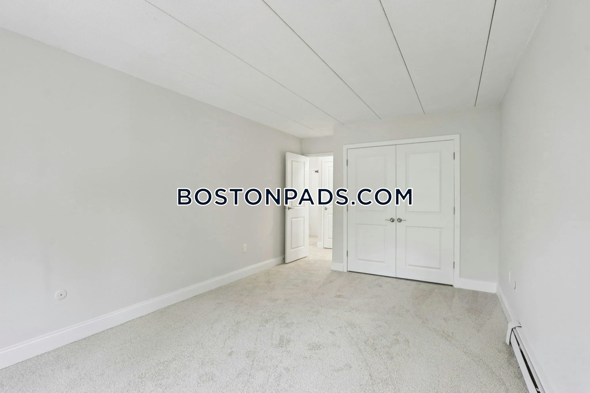 Weymouth Commons Photo 16