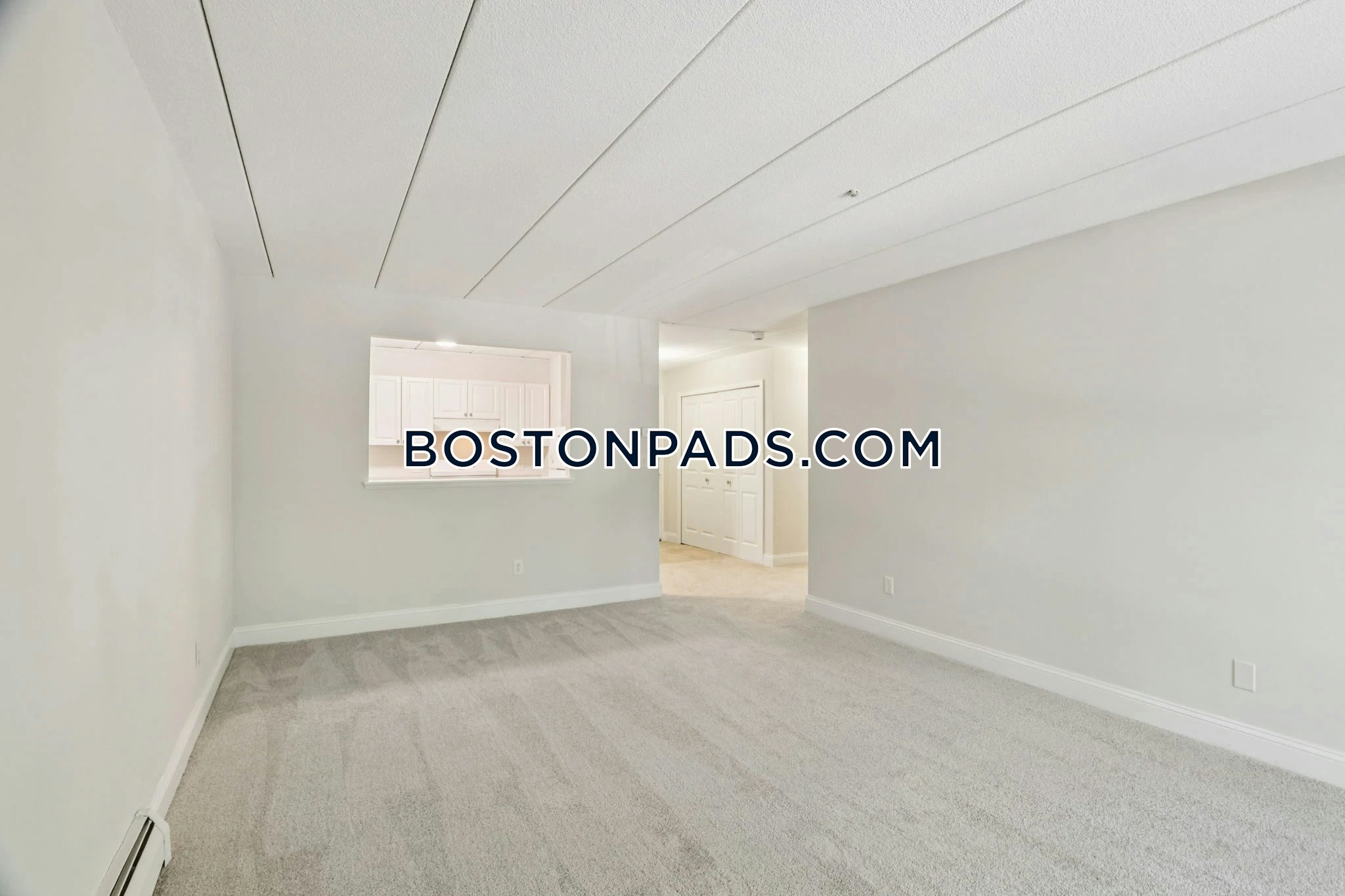 Weymouth Commons Photo 15