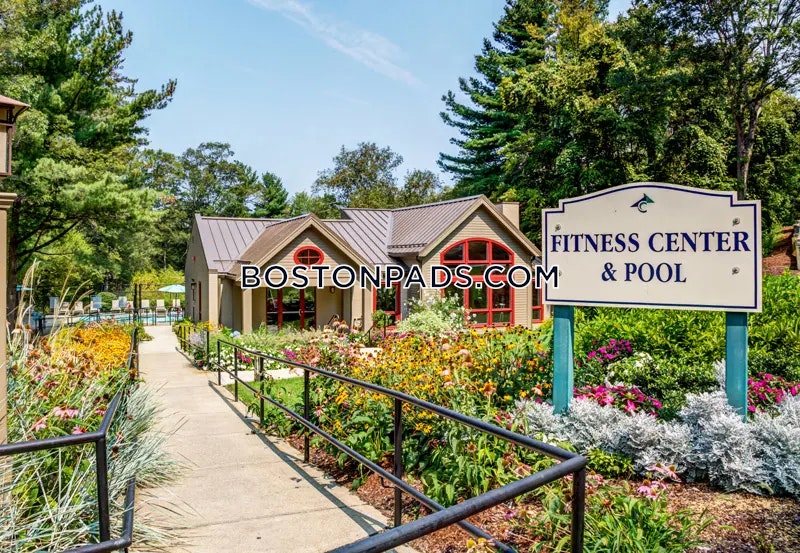 Weymouth Commons Photo 40