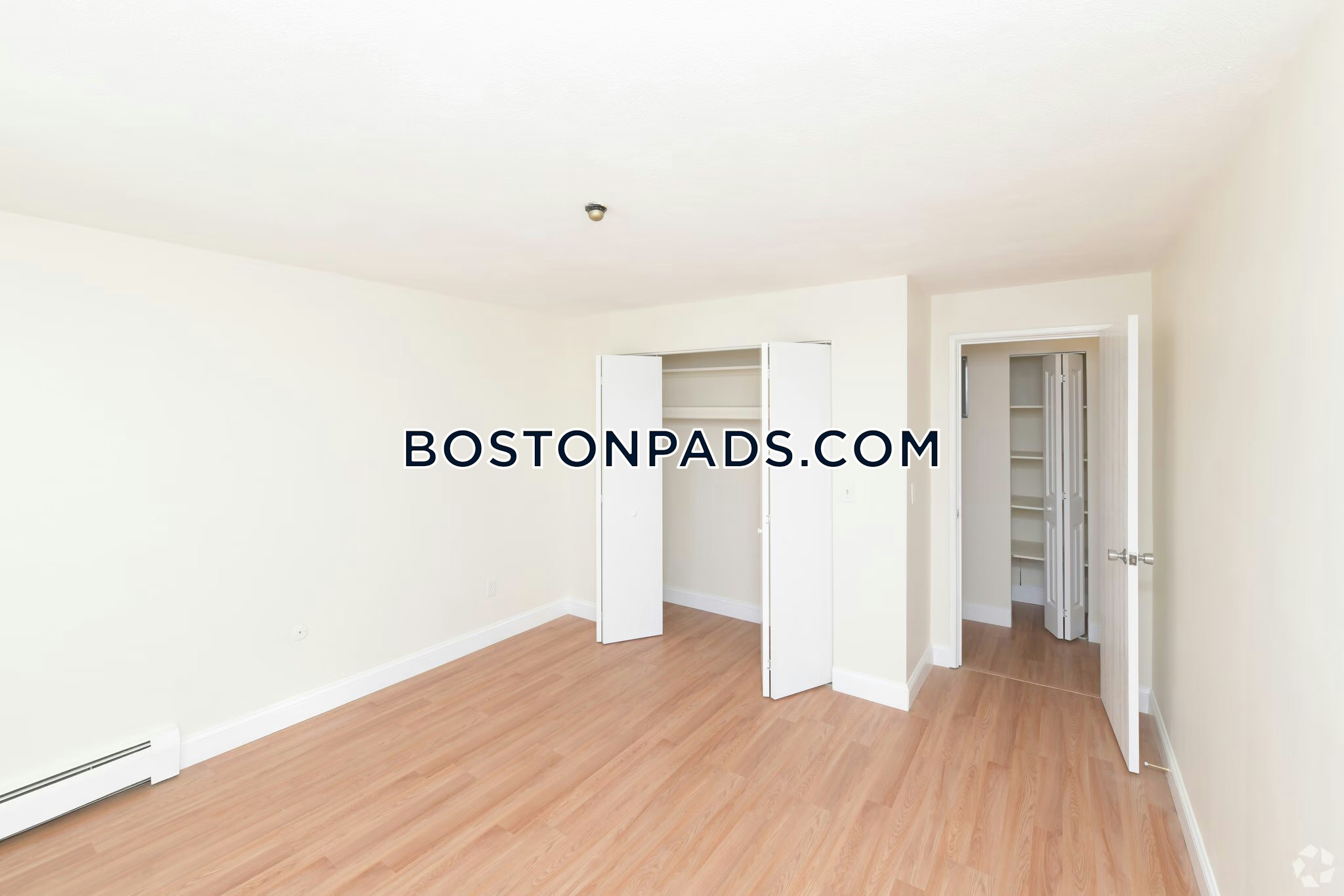 Weymouth Place Photo 56