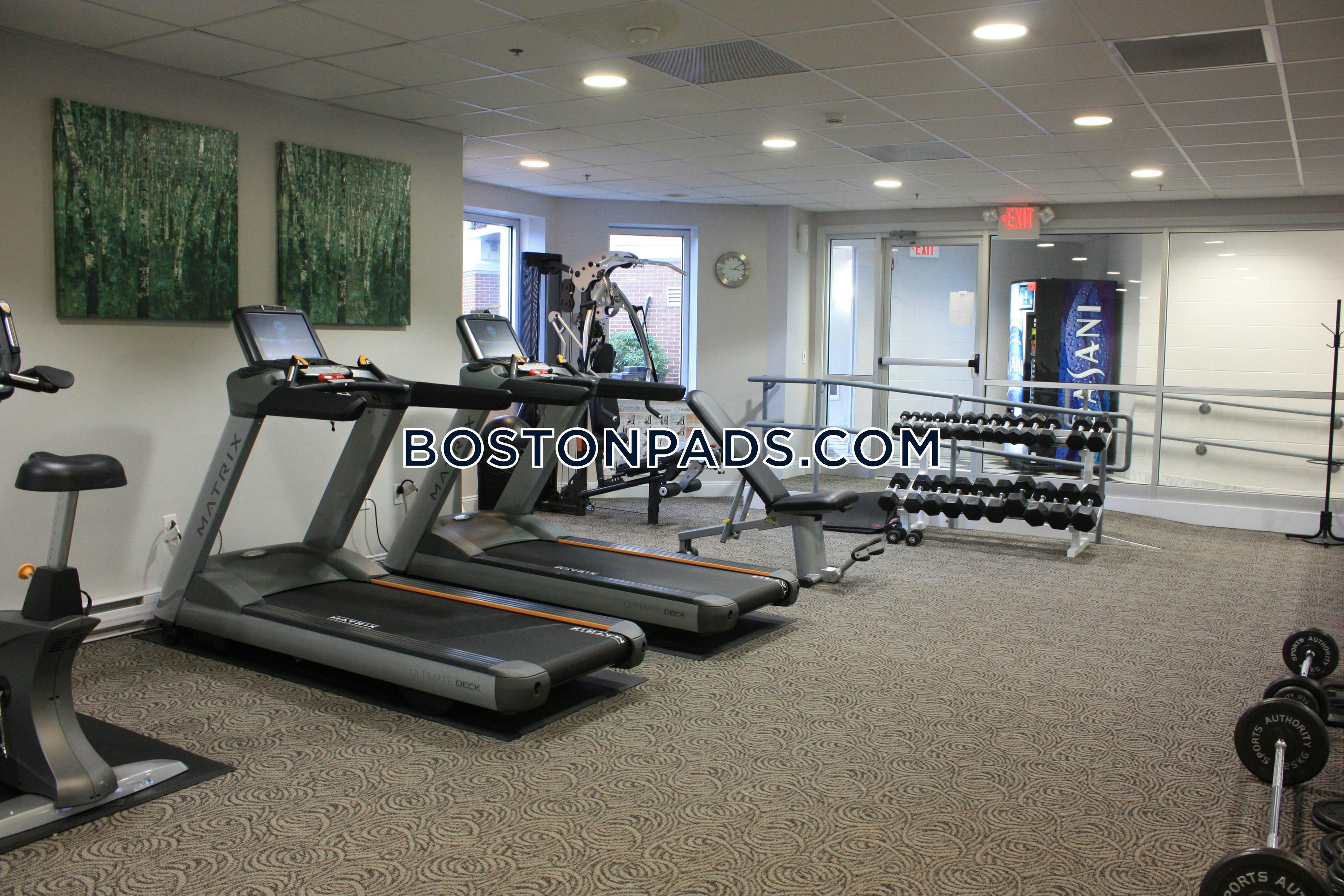 Metro Marina Bay Photo 5