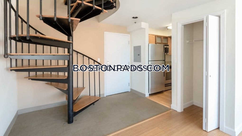 The Lofts at Kendall Square Photo 32