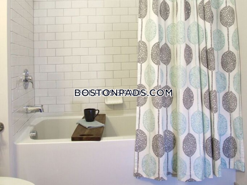 The Washingtons Photo 18