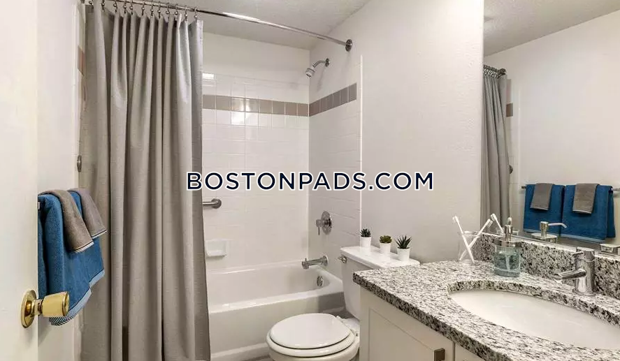 Eaves Quincy Photo 13