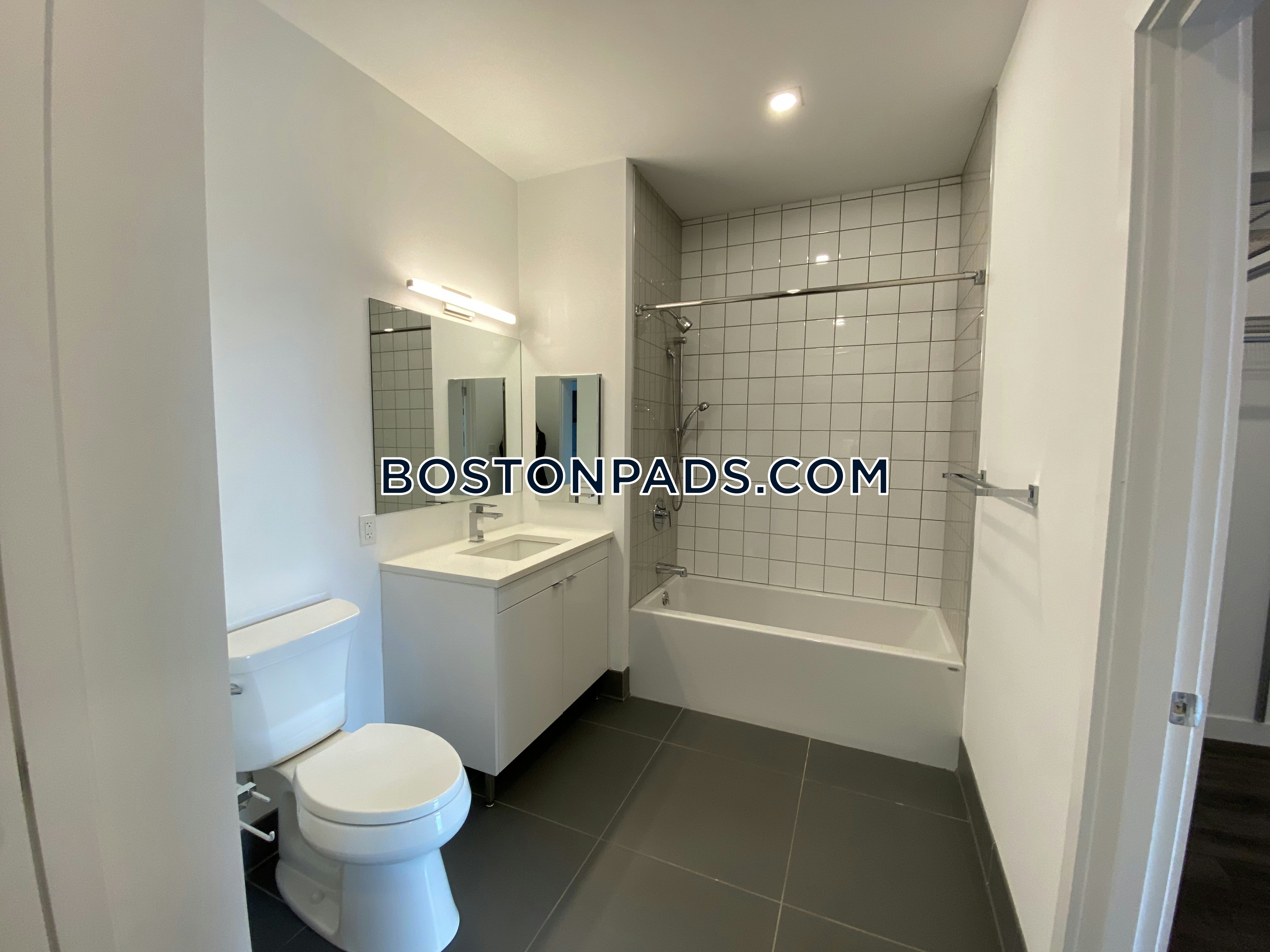 The Graphic Photo 15