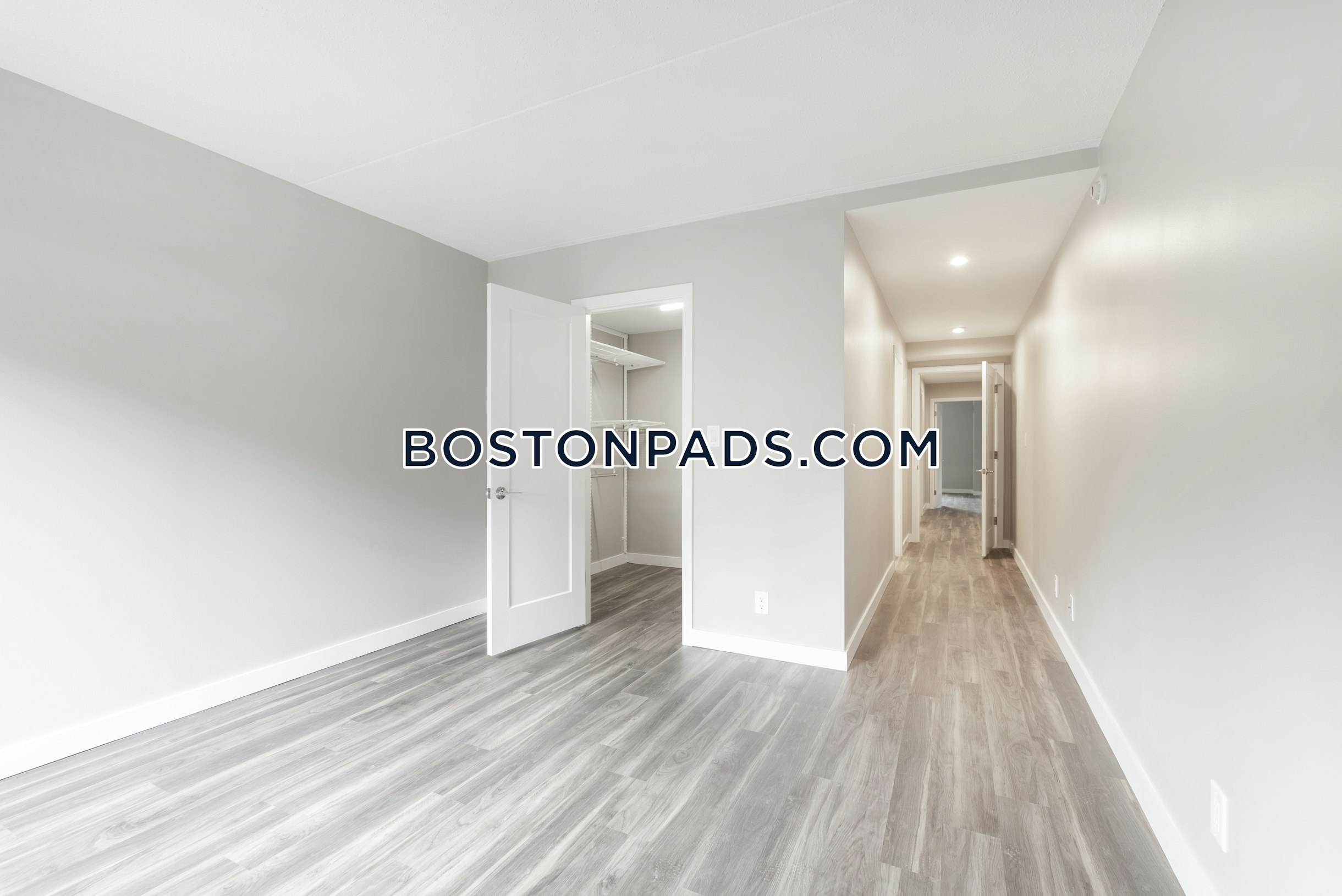 Village At Brookline Photo 31