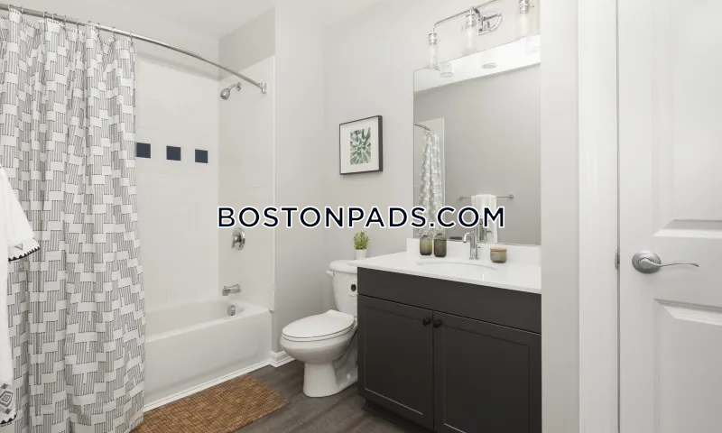 Pembroke Woods Photo 15