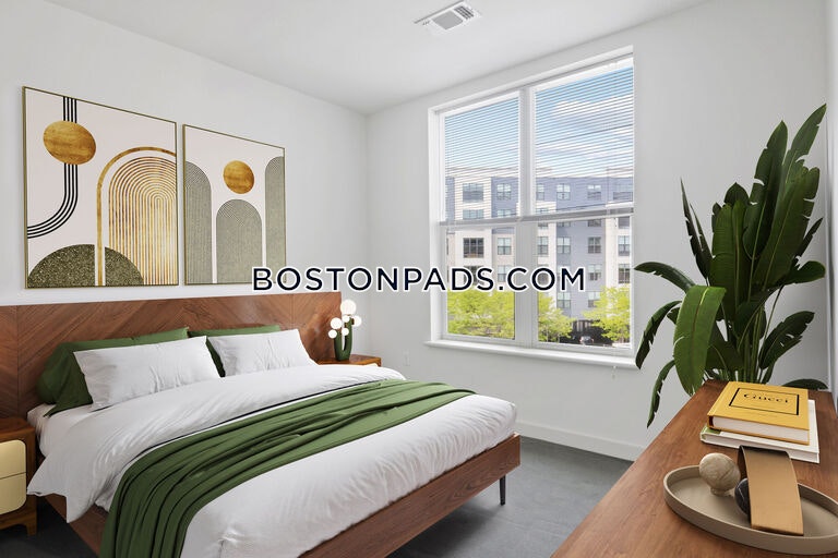 West of Chestnut Photo 4