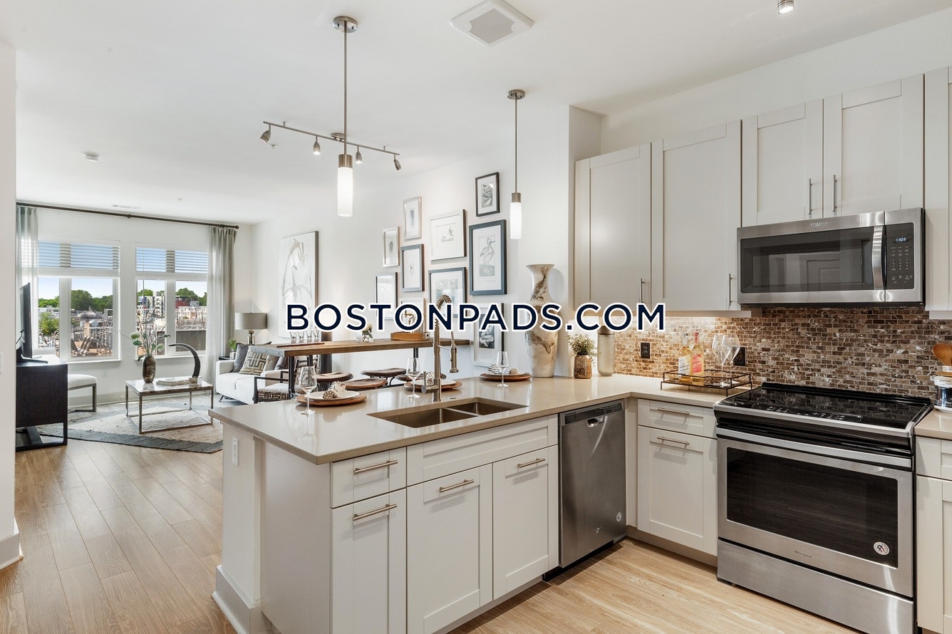 Luxe at Alewife Photo 23