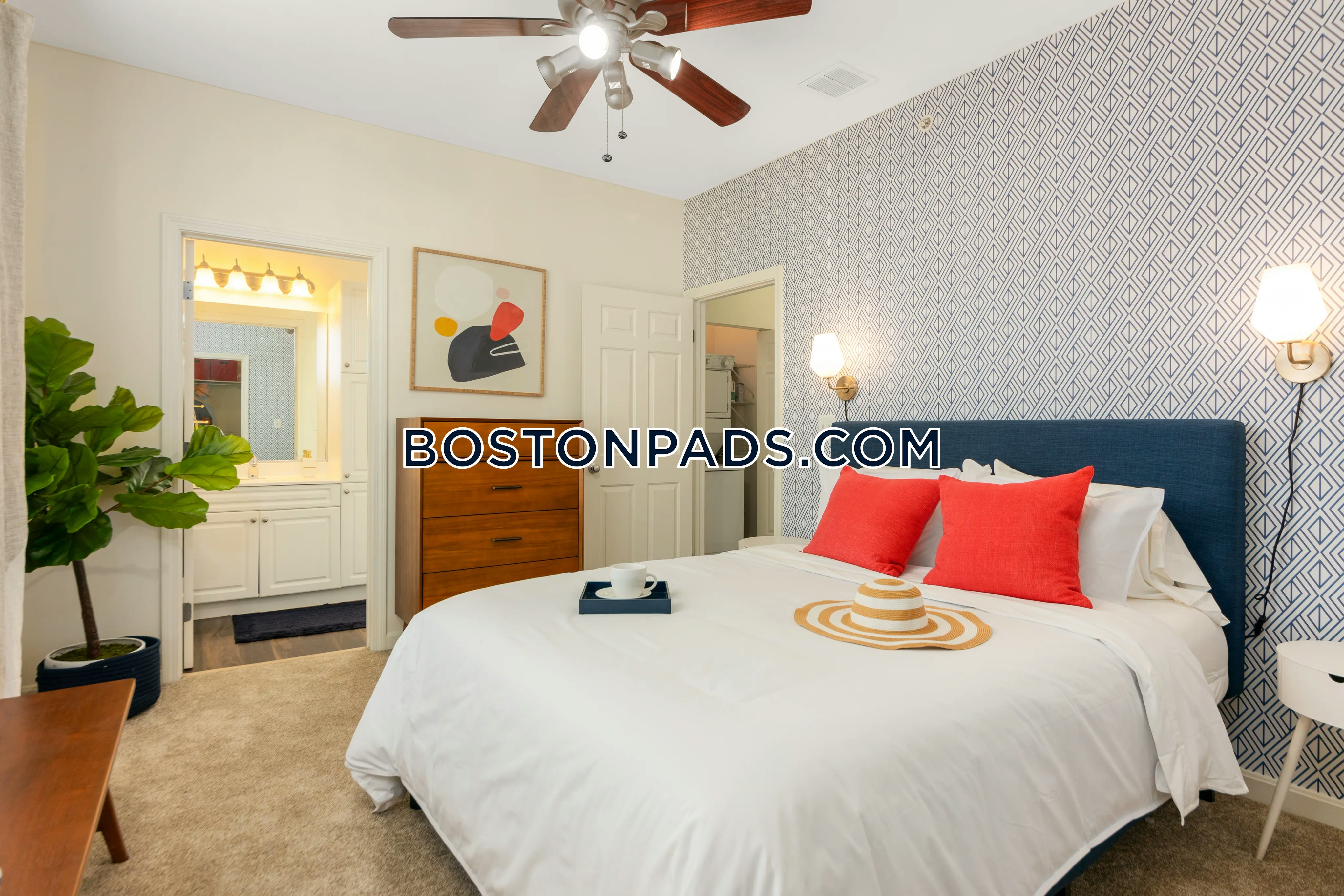 Residences at Stevens Pond Photo 6