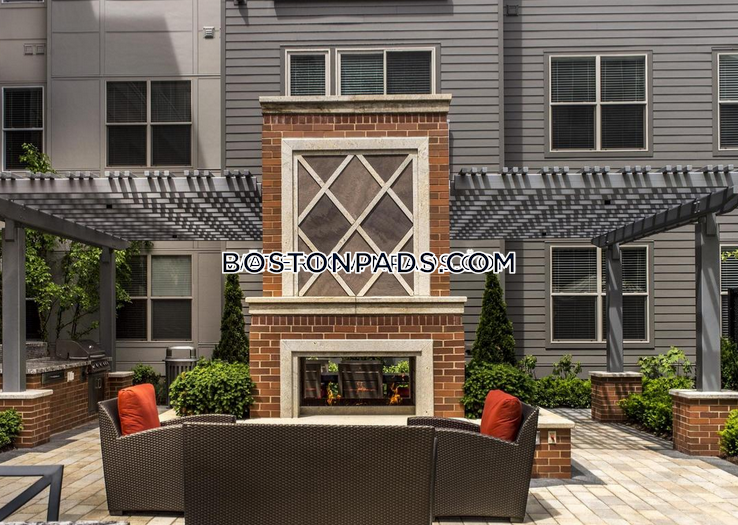 Gables Arsenal Street Photo 5