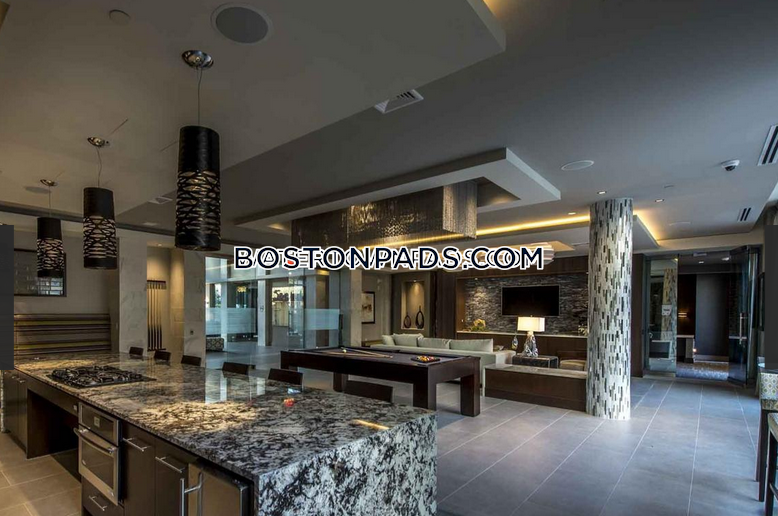 Gables Arsenal Street Photo 1