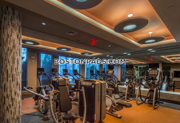 Gables Arsenal Street Photo 22