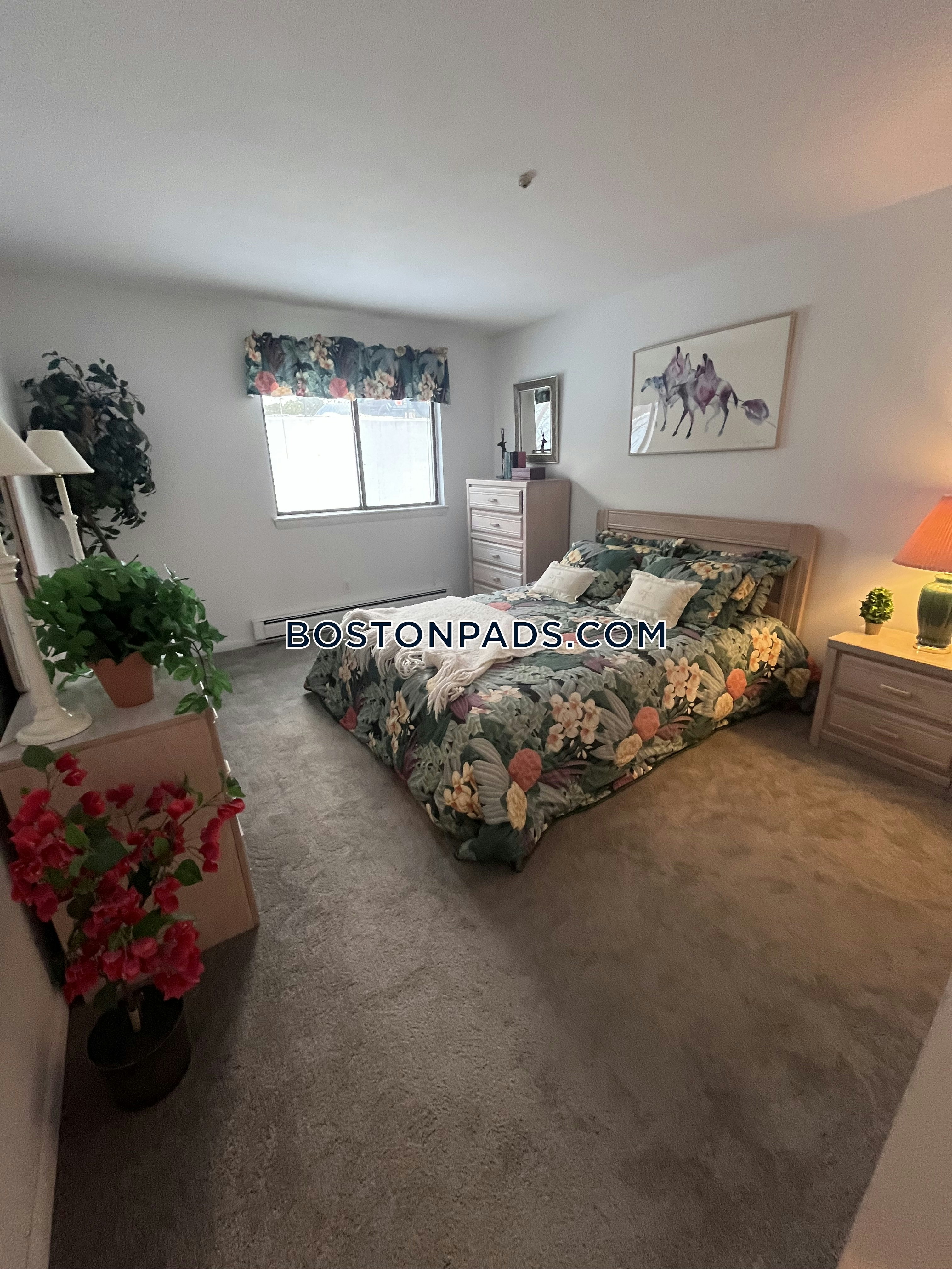 Presidential Estates Photo 10