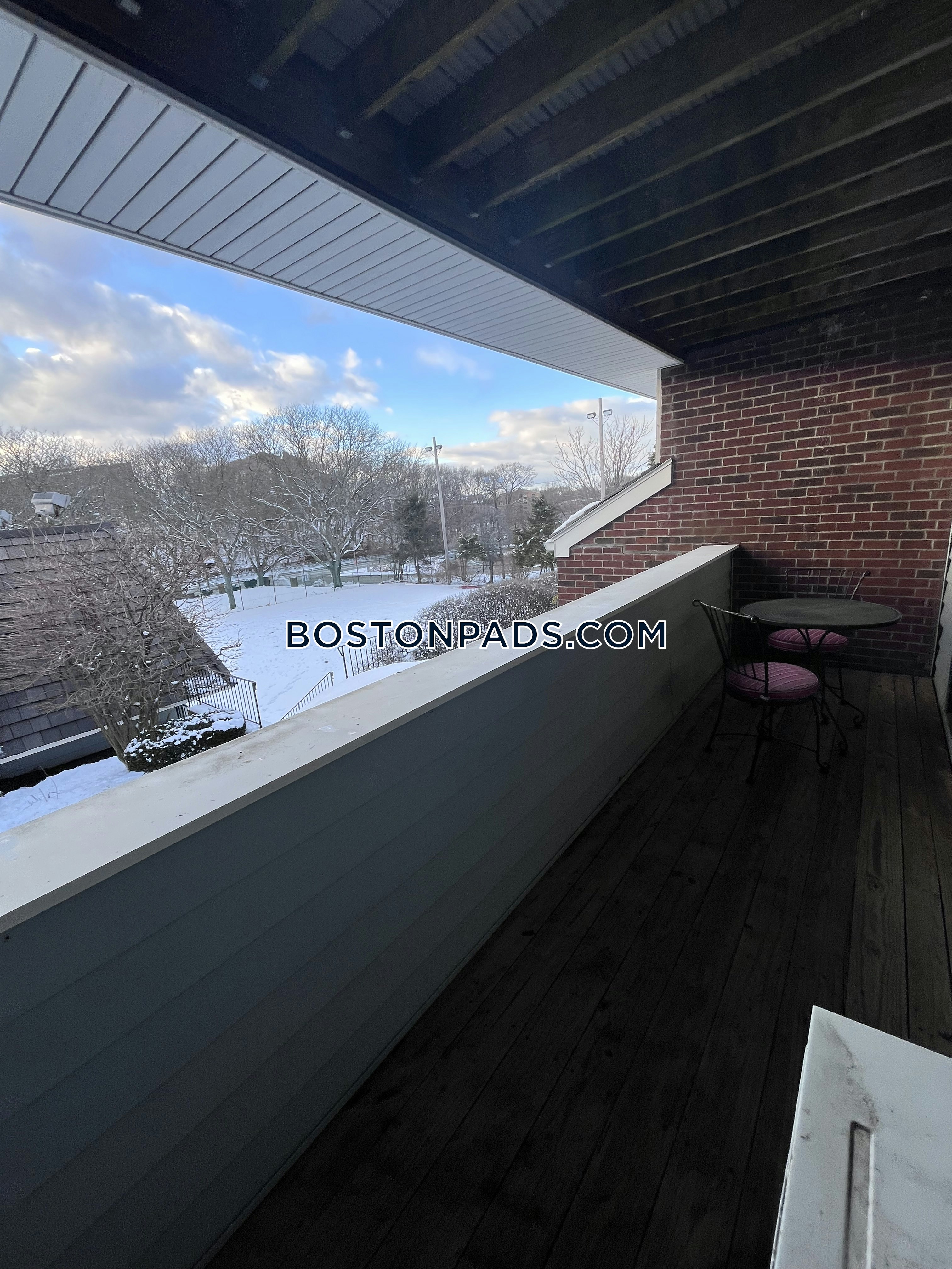 Presidential Estates Photo 26