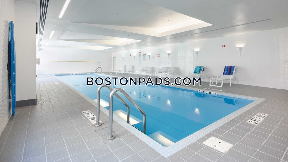 Third Square Apartments Photo 3