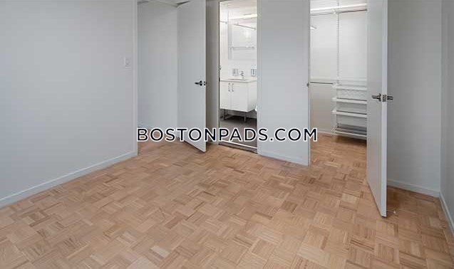 Avalon at Prudential Center Photo 44