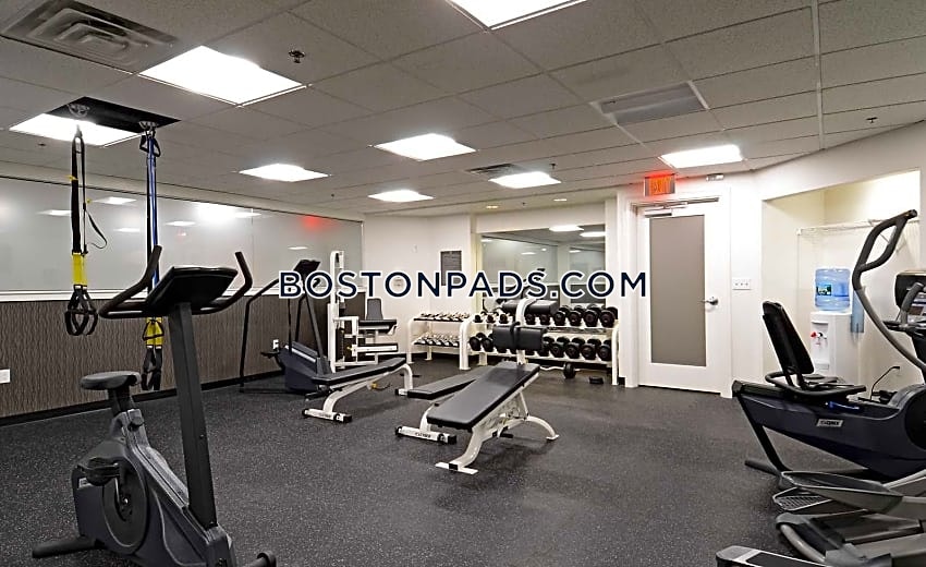 Munroe Place Photo 5