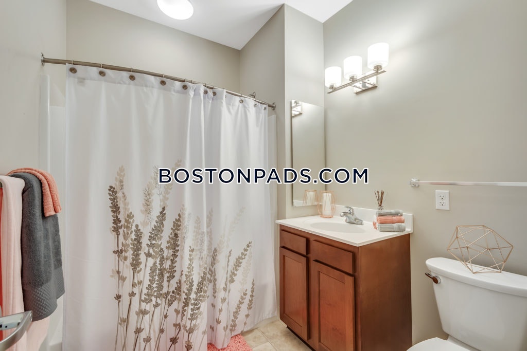 Residences at Malden Station Photo 4