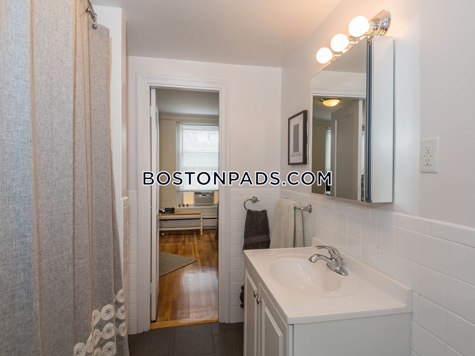 Pelham Hall Photo 13