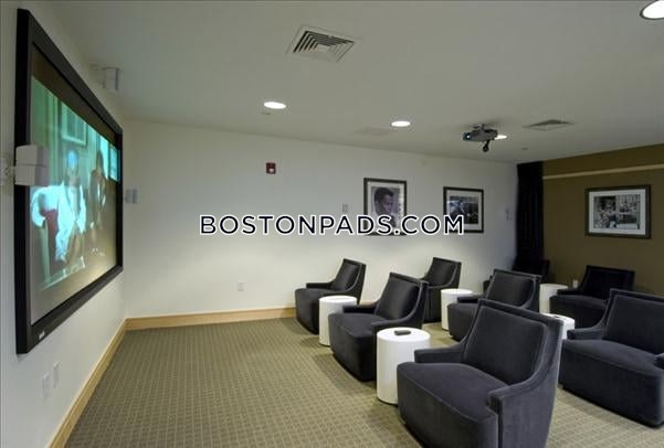 Watertown Square Apartments Photo 1